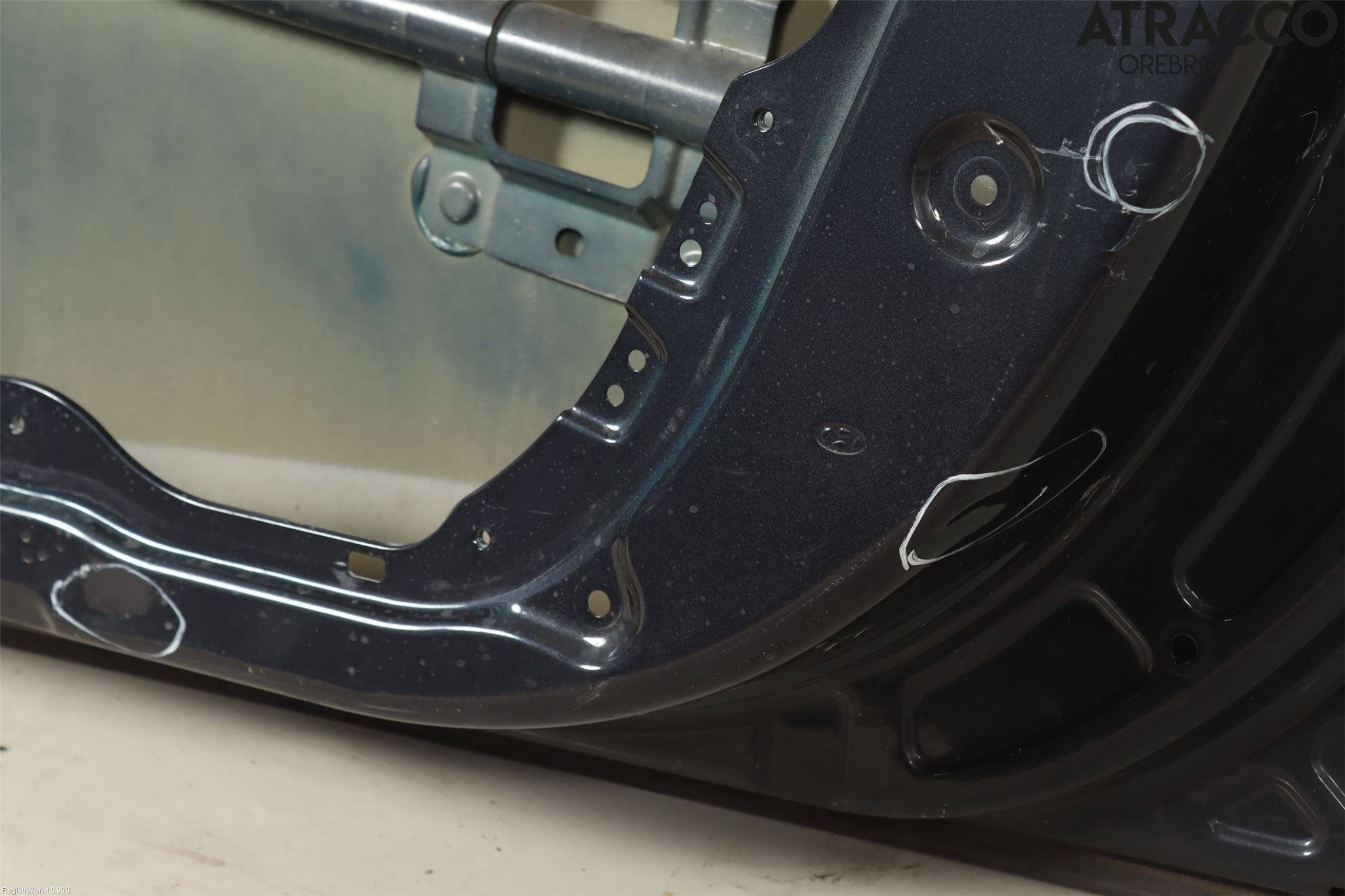 Hyundai i40 08-15 Dörr Fram Höger