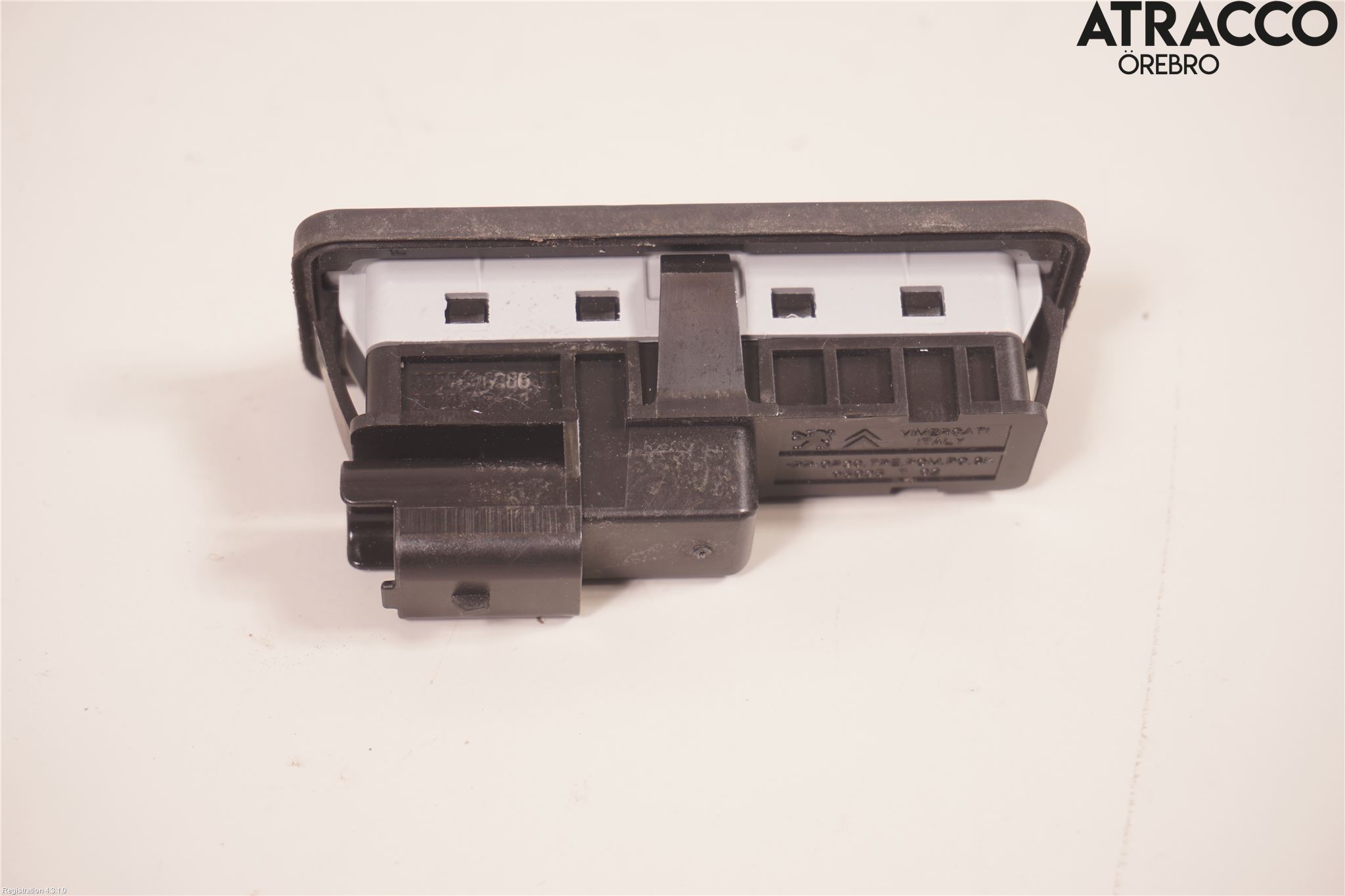 Peugeot 3008 17-24 Bakluckehandtag