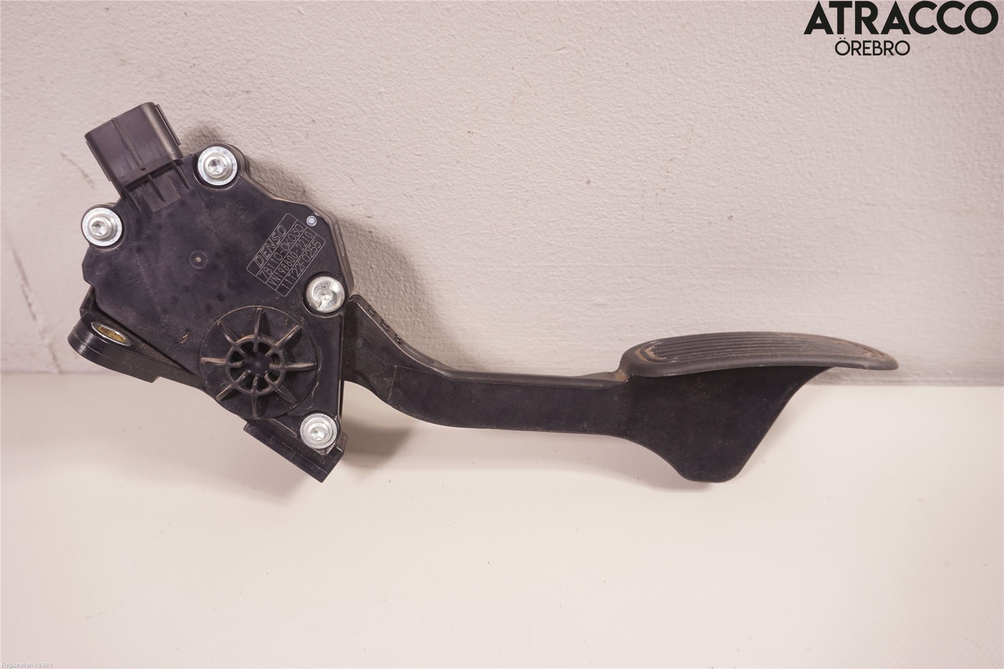 Toyota HILUX 16- Gaspedal