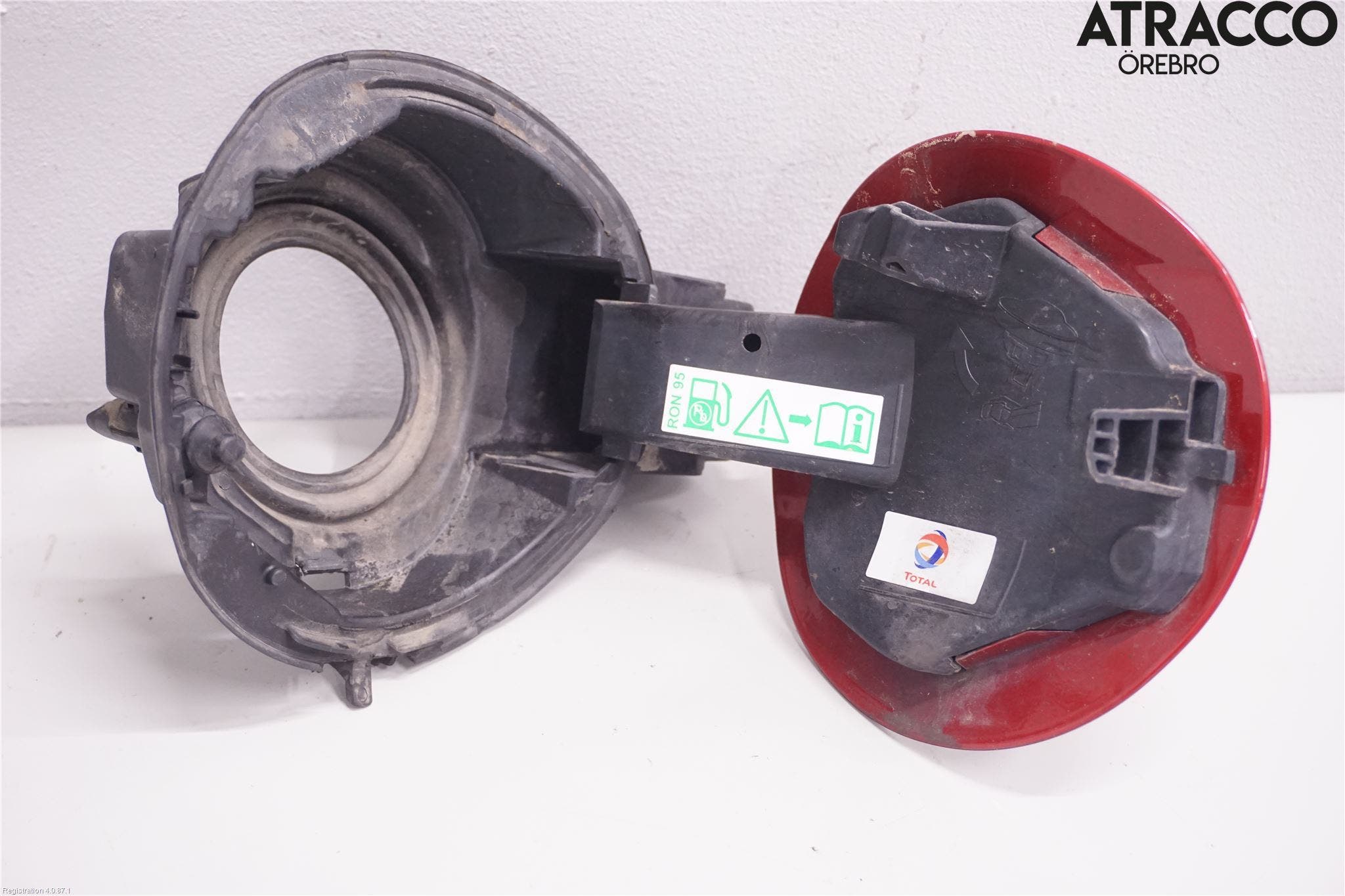 Peugeot 308 14-21 Tanklucka