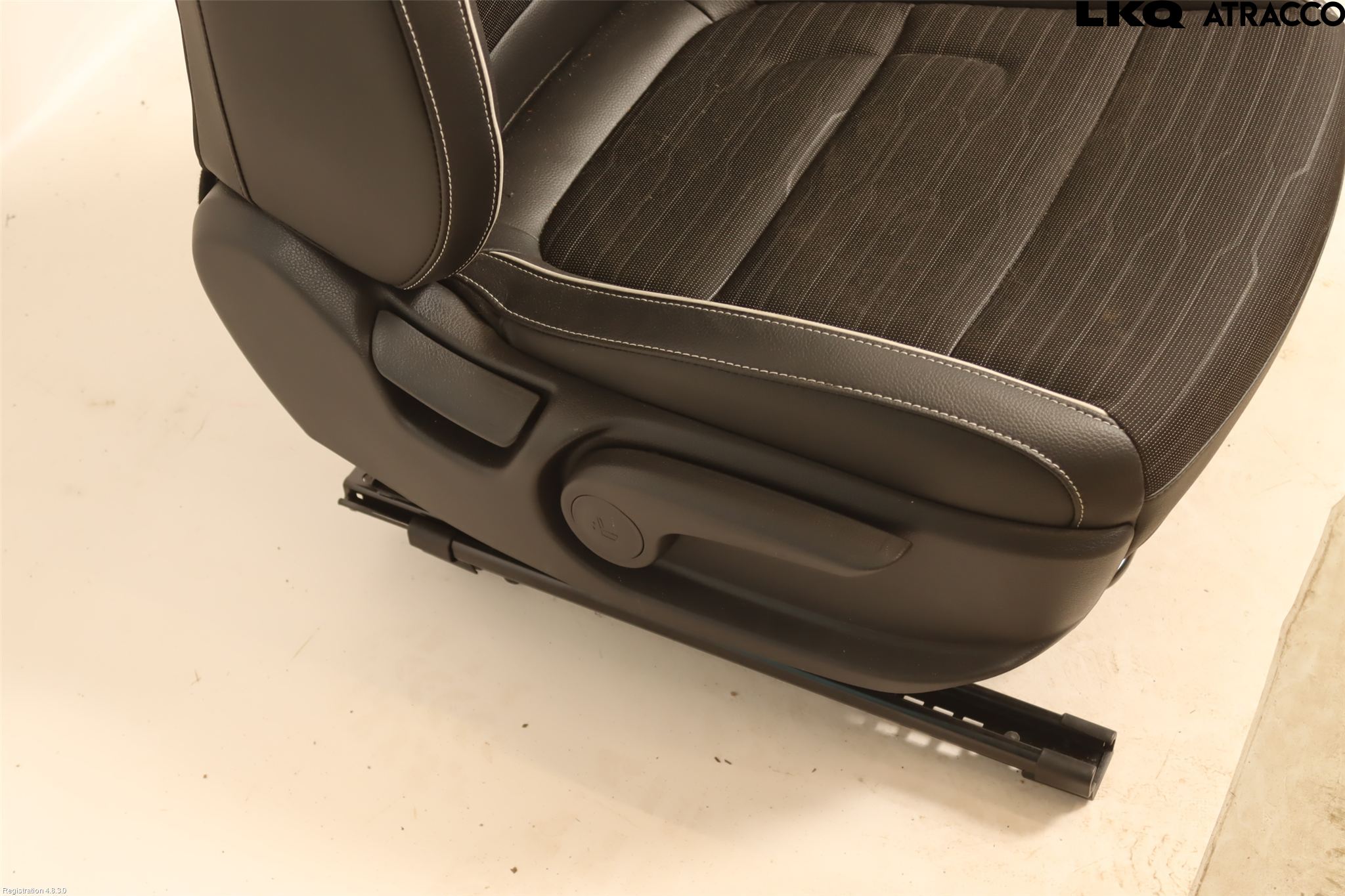 Kia STONIC 18->> Inredning Stol Fram Hö