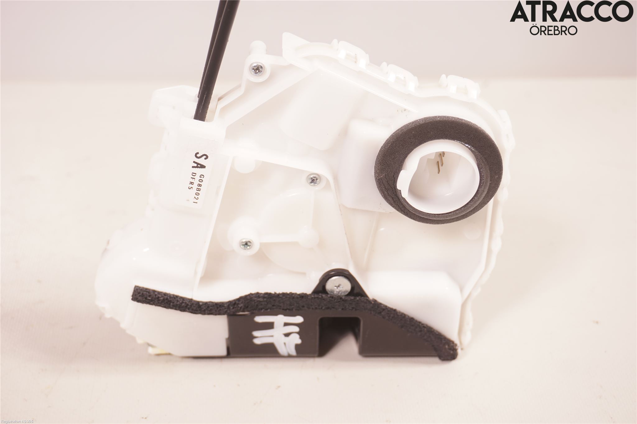 Mazda CX-30 20- Låskista-Dörrlås