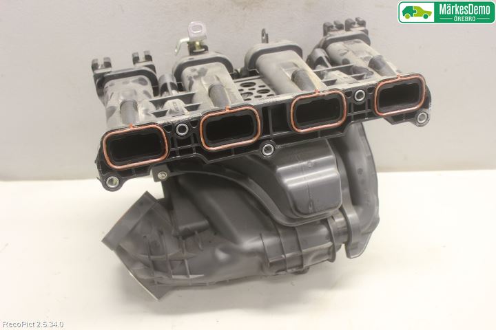 Mitsubishi OUTLANDER 13-21 Grenrör Insug