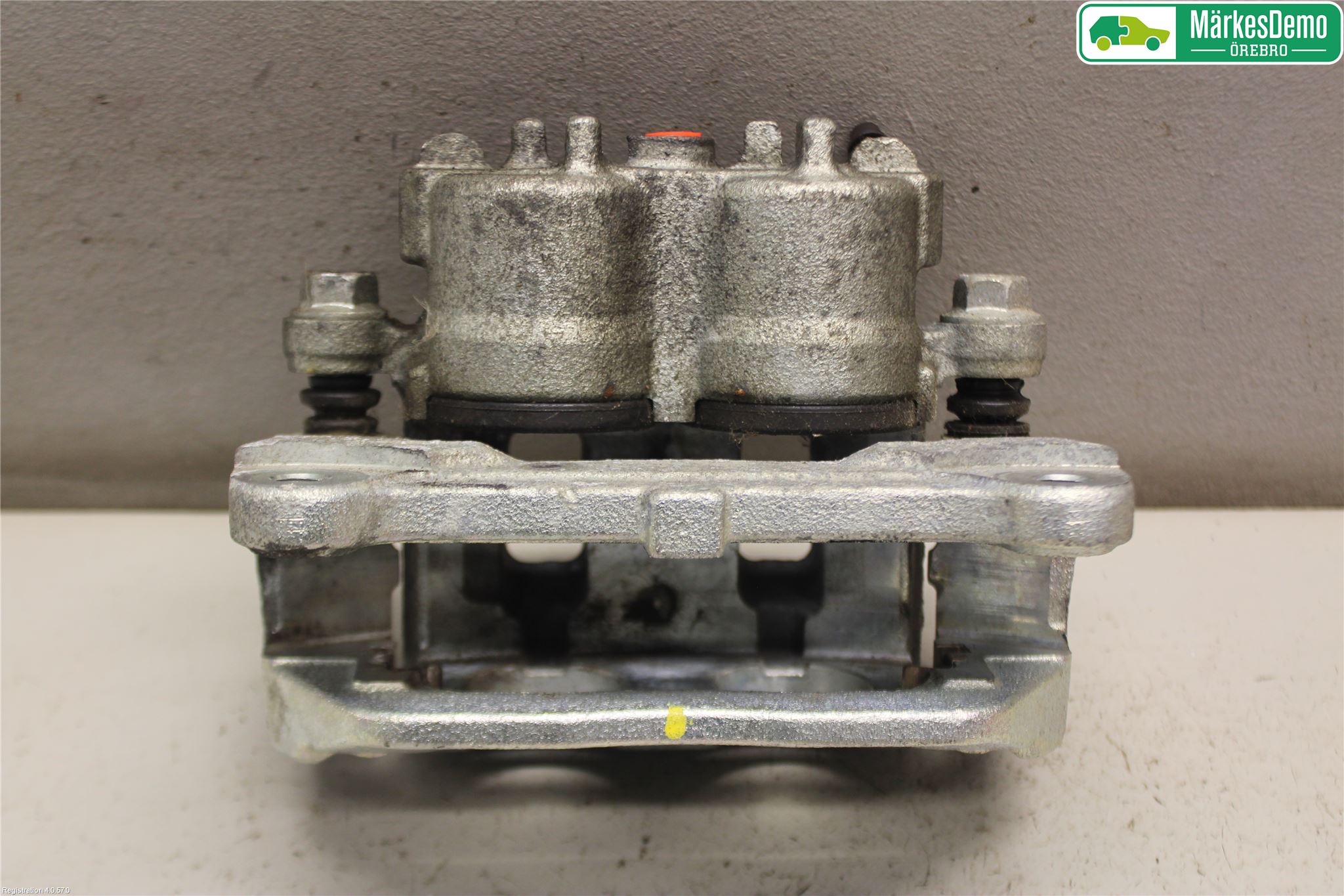 Mitsubishi OUTLANDER 13-21 Bromsok Fram Höger