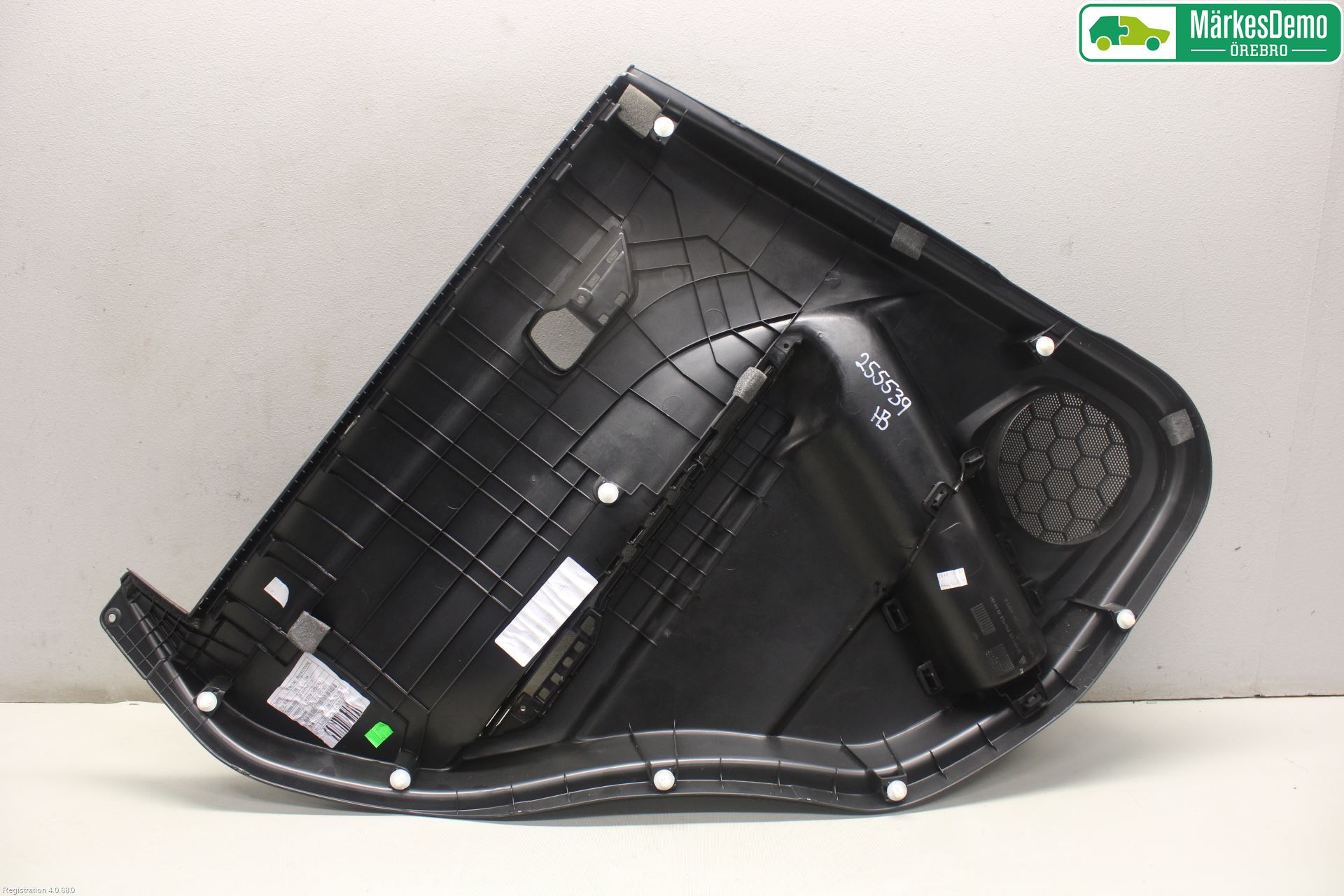 Suzuki VITARA 15- Dörrklädsel Hö