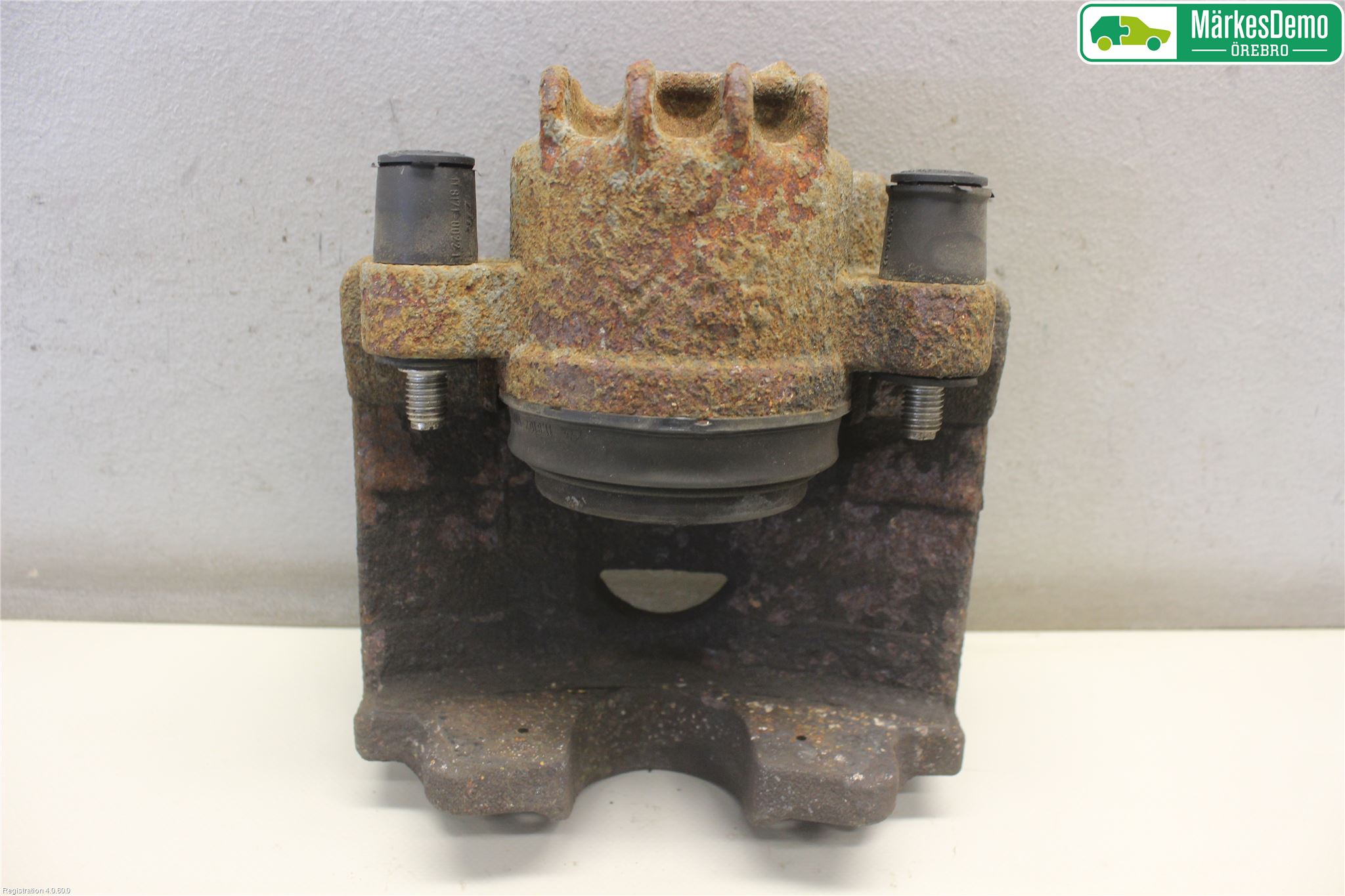 Peugeot PARTNER 08-15 Bromsok Fram Höger