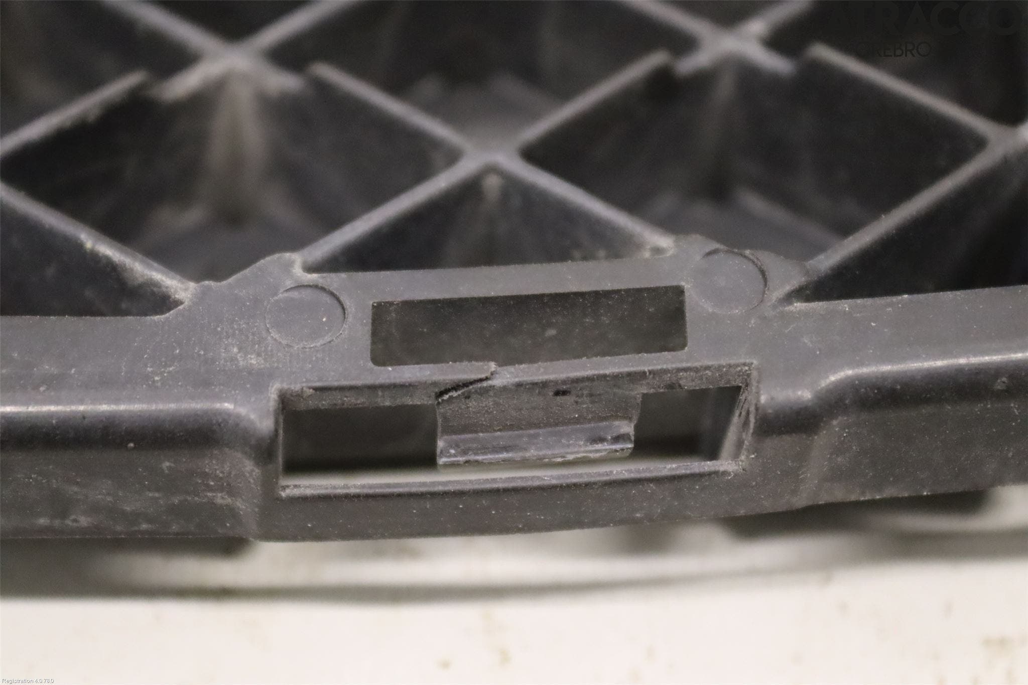 Subaru STI RACING Strålkast Fästsarg