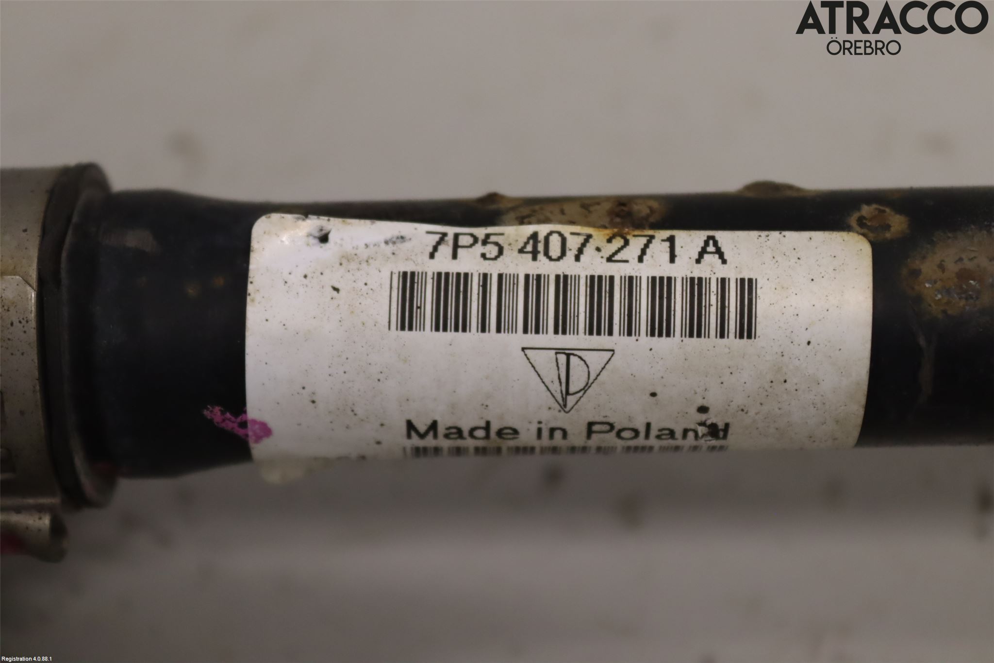 Porsche CAYENNE 03- Drivaxel Fram Höger