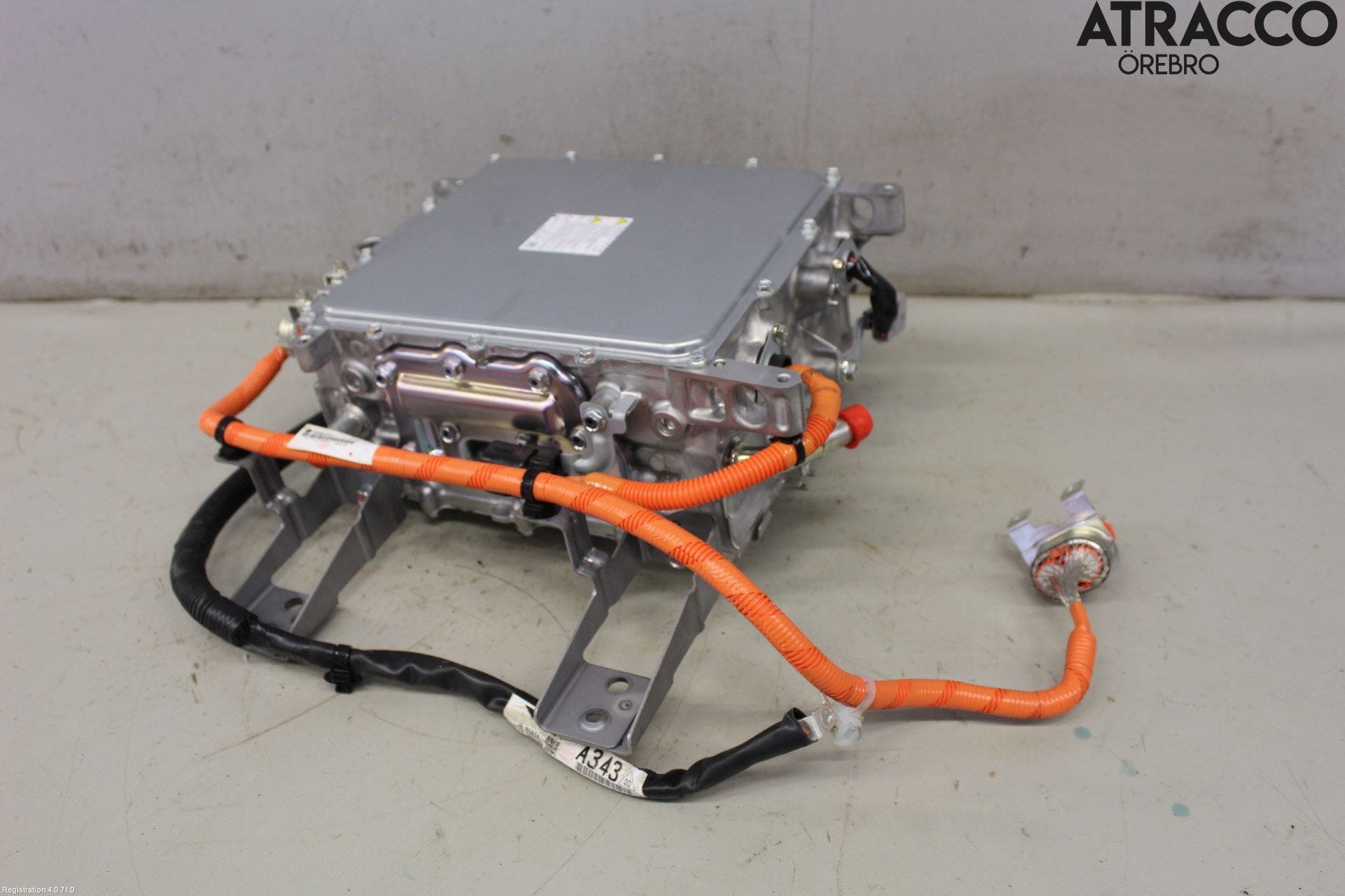 Mitsubishi OUTLANDER 13-21 Batteriladdare Högspänning