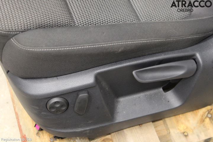 Volkswagen VW SHARAN 11- Inredning Stol Fram Vä