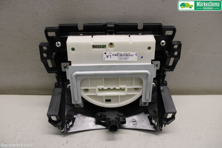 Nissan NOTE E12 14-20 Ac Styrenhet Ac Manöveren