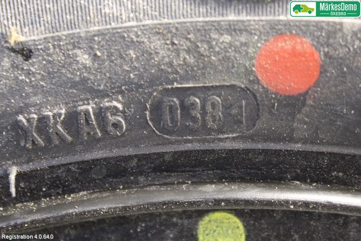 Nissan PRIMERA   97-99 Sommardäck Med Fälg