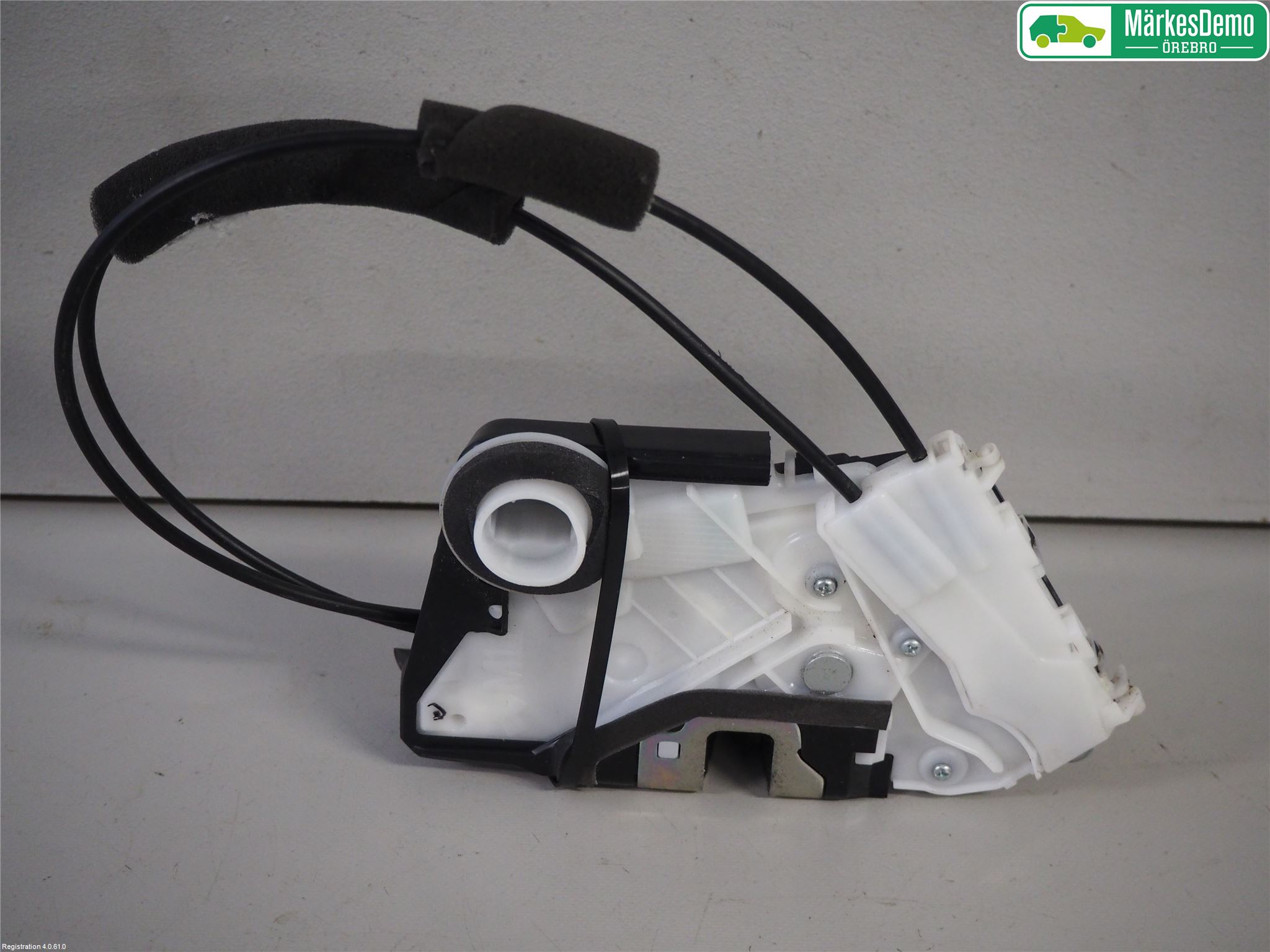 Subaru OUTBACK 15-20 Låskista-Dörrlås