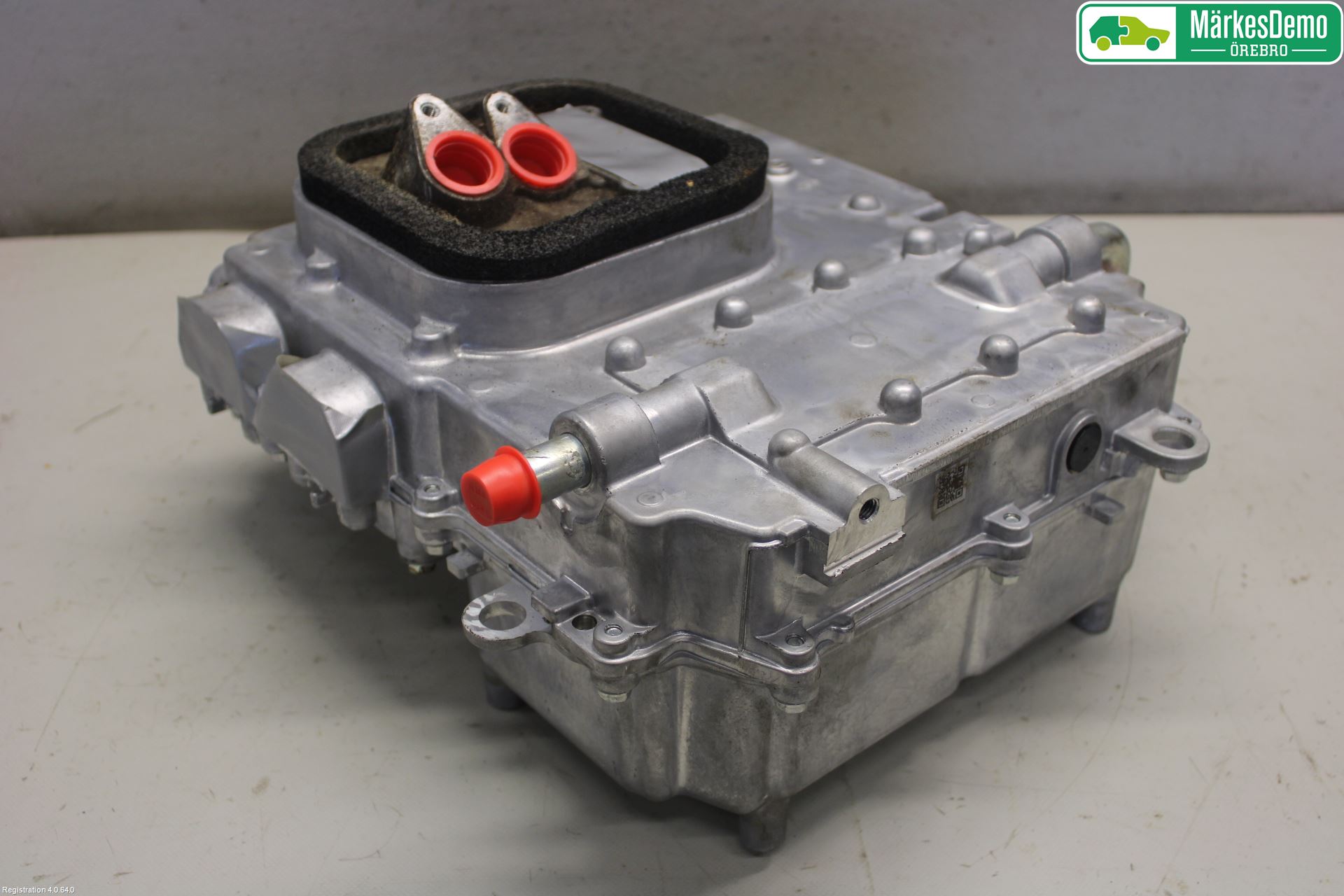 Mitsubishi OUTLANDER 13-21 Hybridconverter