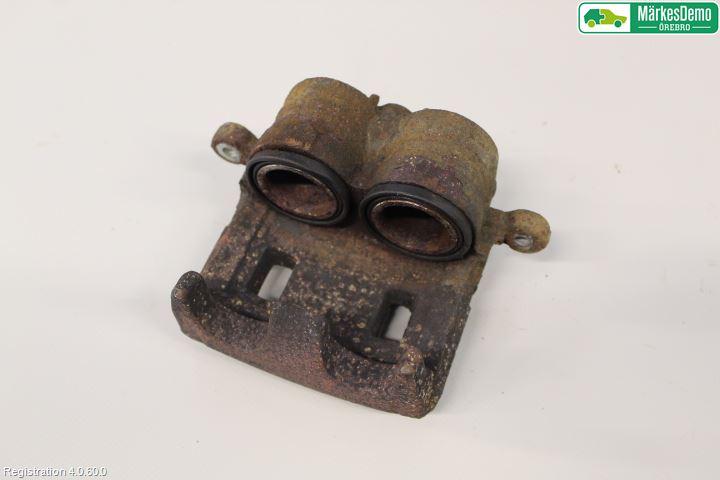 Subaru LEGACY 10-14 Bromsok Fram Höger
