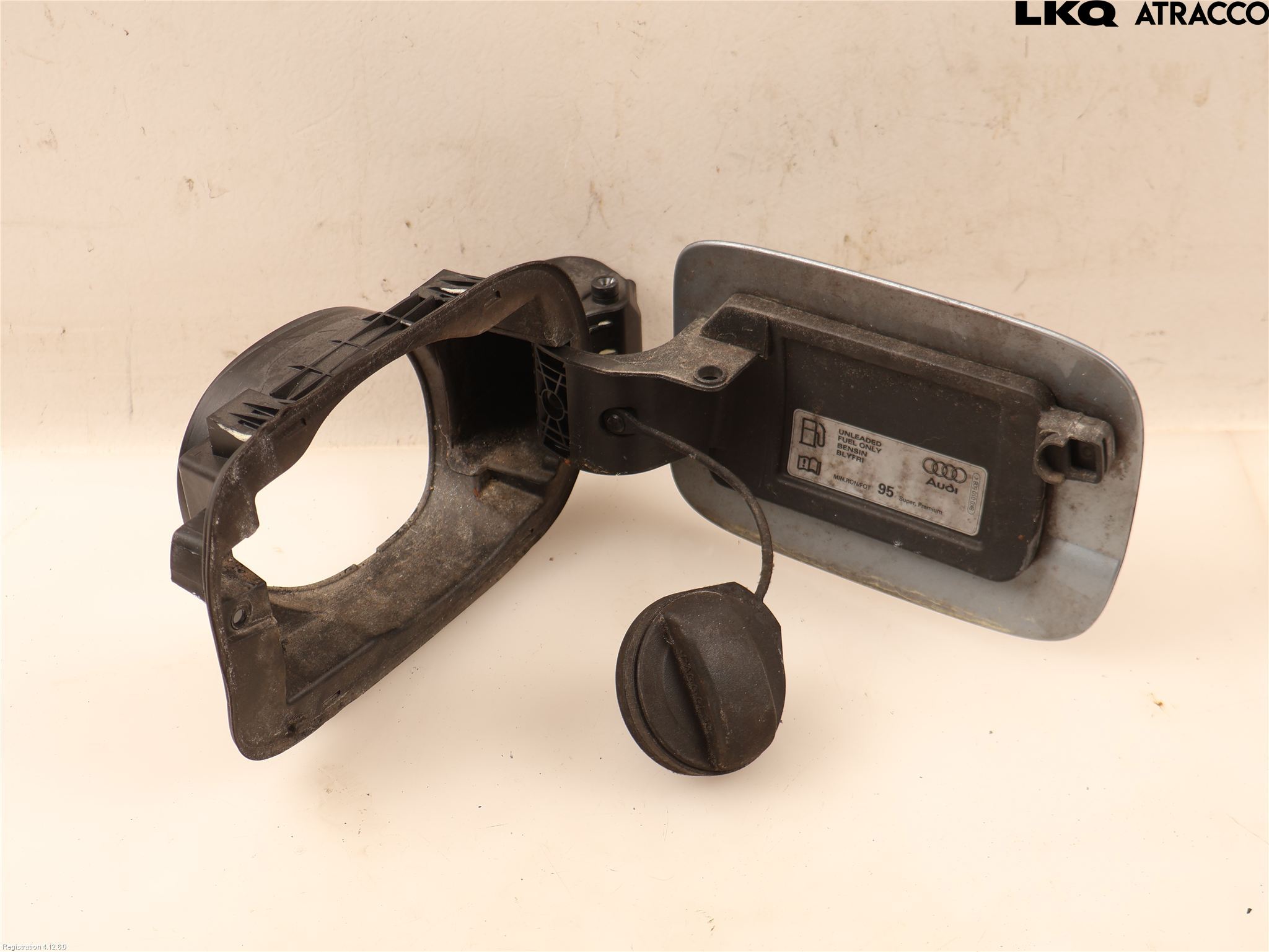 Audi A4/S4 08-11 Tanklucka