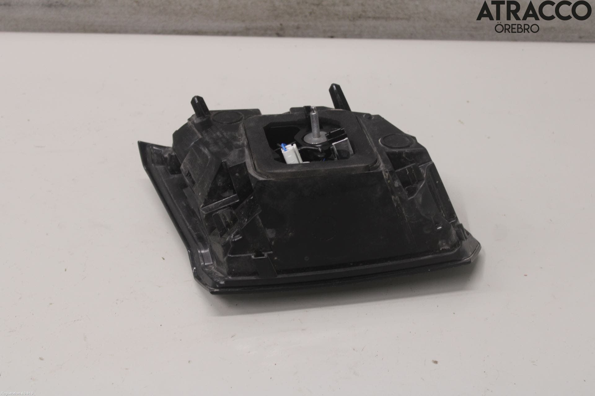 Peugeot 3008 17-24 Bakljus Lucka Hö