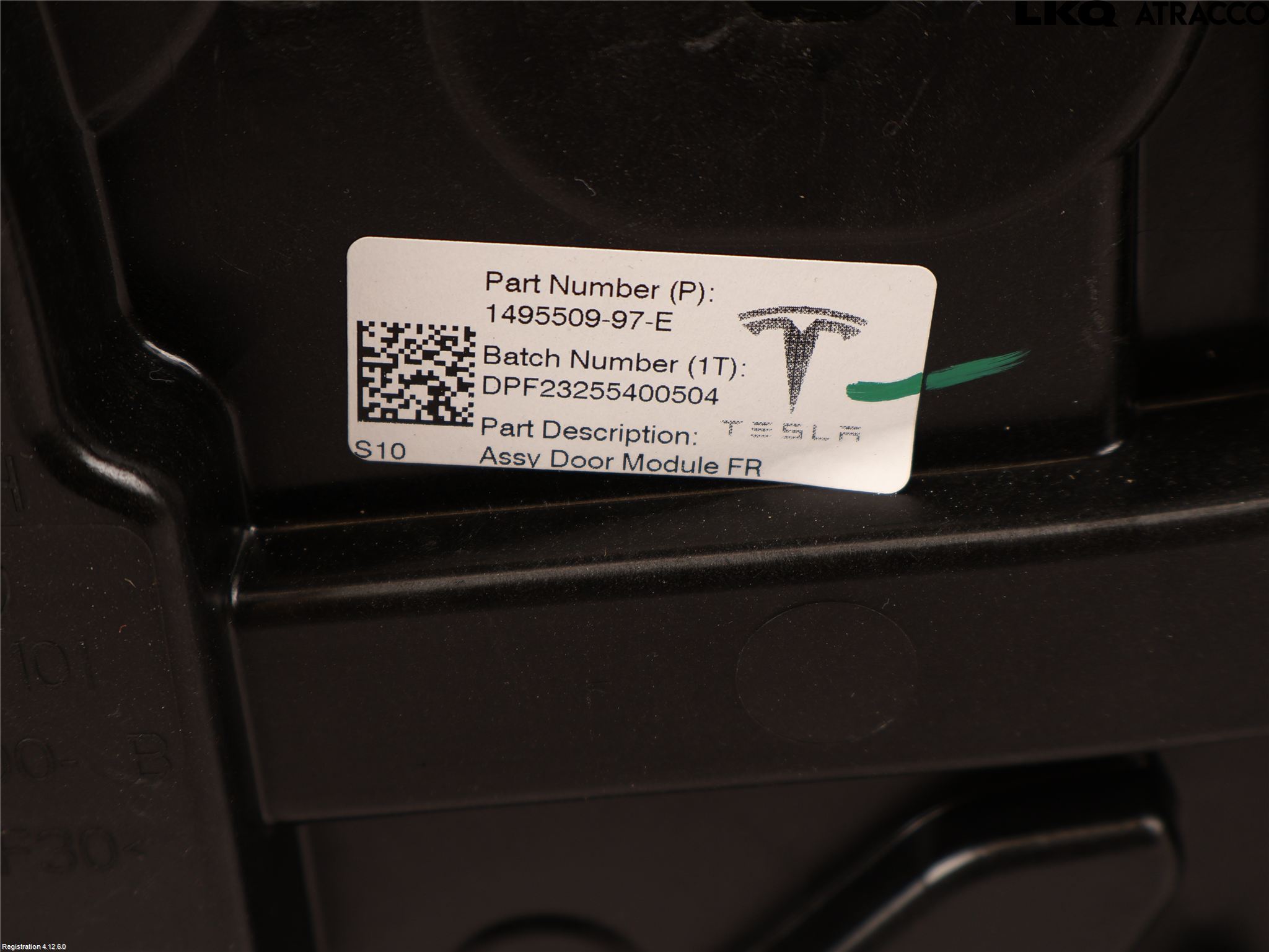 Tesla MODEL Y 21- Fönsterhissmekanism