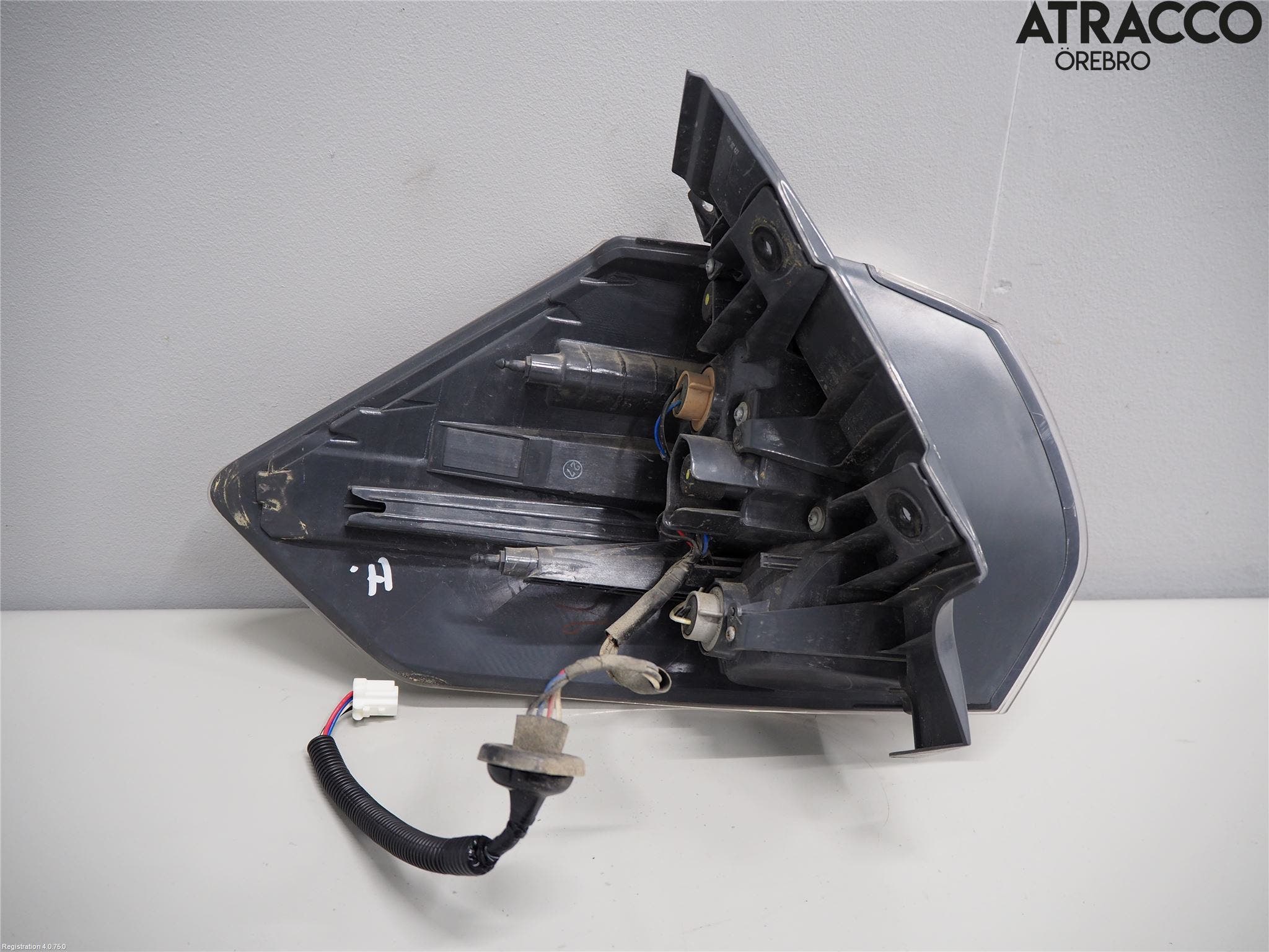 Nissan X-TRAIL 14-21 Bakljus Höger