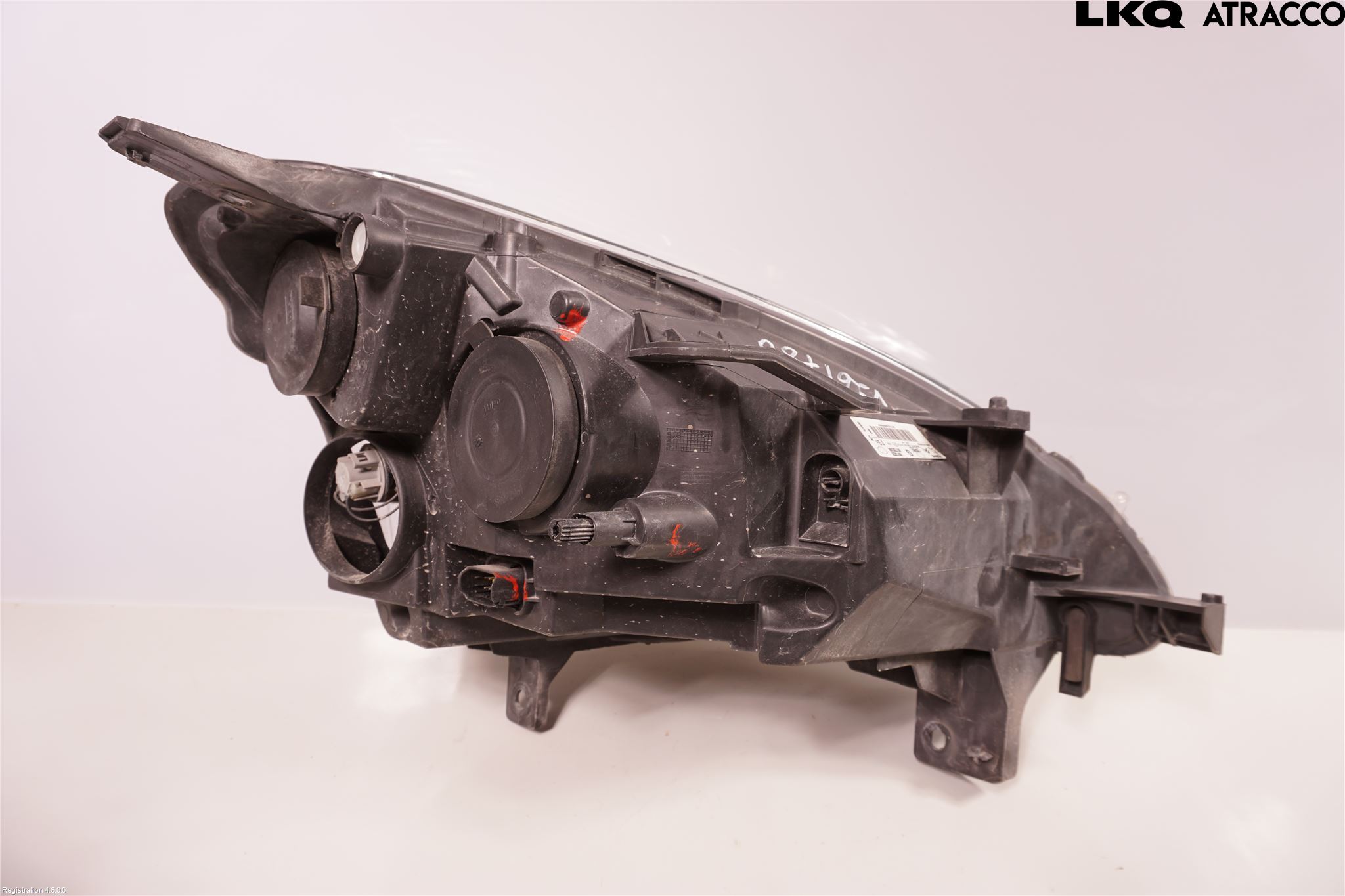 Peugeot PARTNER 08-15 Strålkastare Vänster