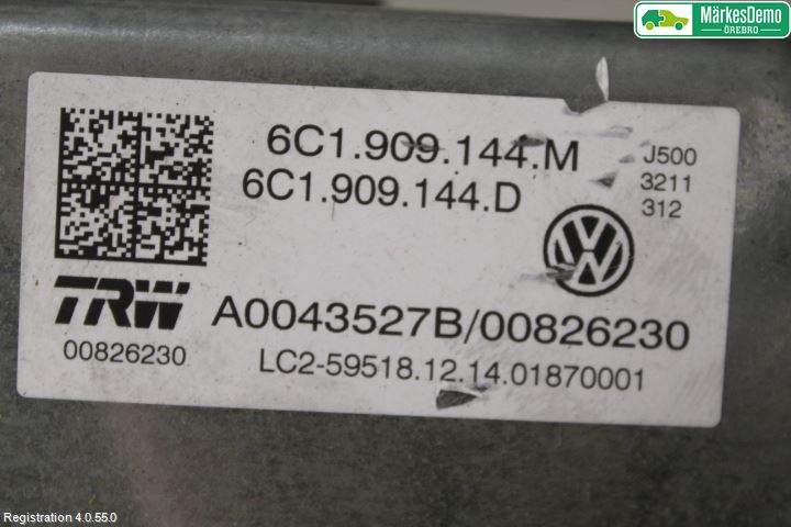 Volkswagen VW POLO 10-17 Rattaxelagg Med Inb Servo