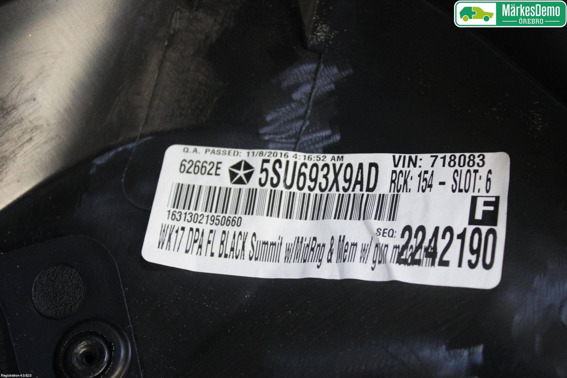 Jeep GRAND CHEROKEE 10-20 Dörrklädsel Vä