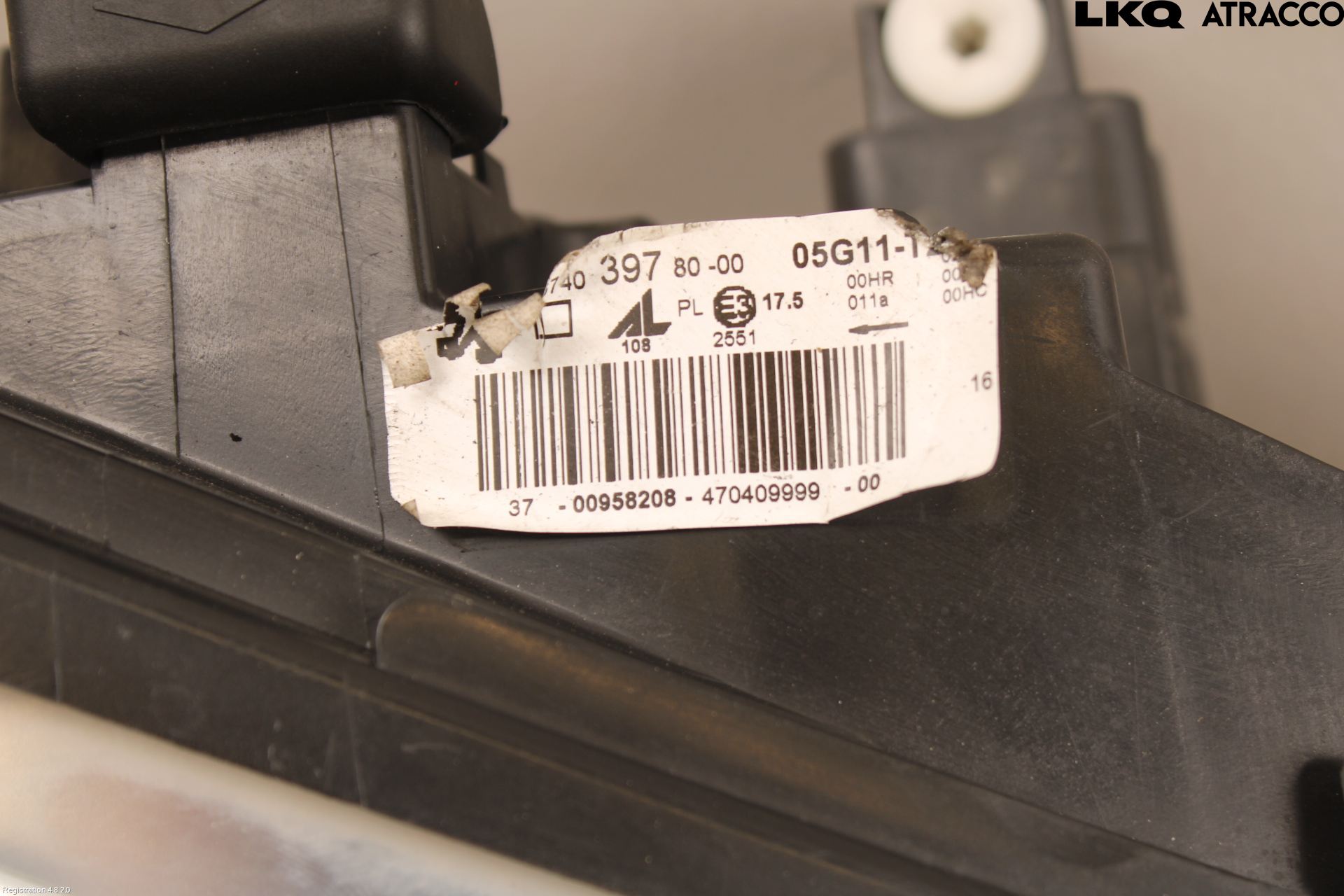 Peugeot 308 08-13 Strålkastare Höger