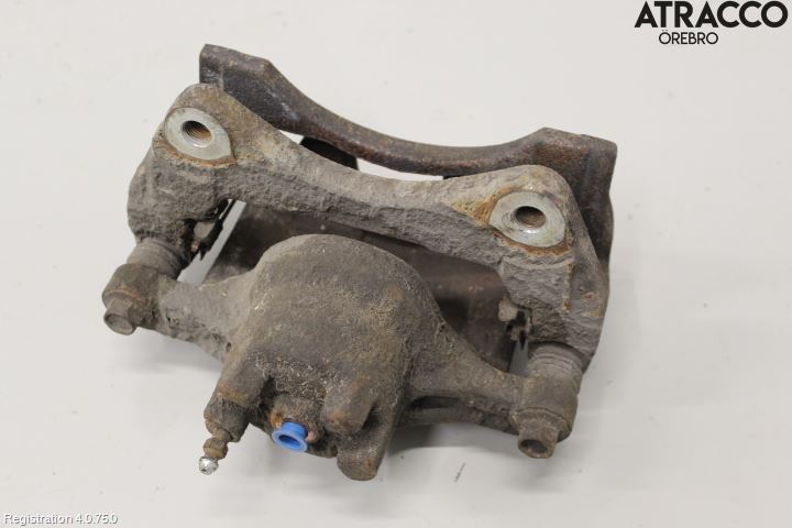 Mitsubishi ASX 10-22 Bromsok Fram Höger