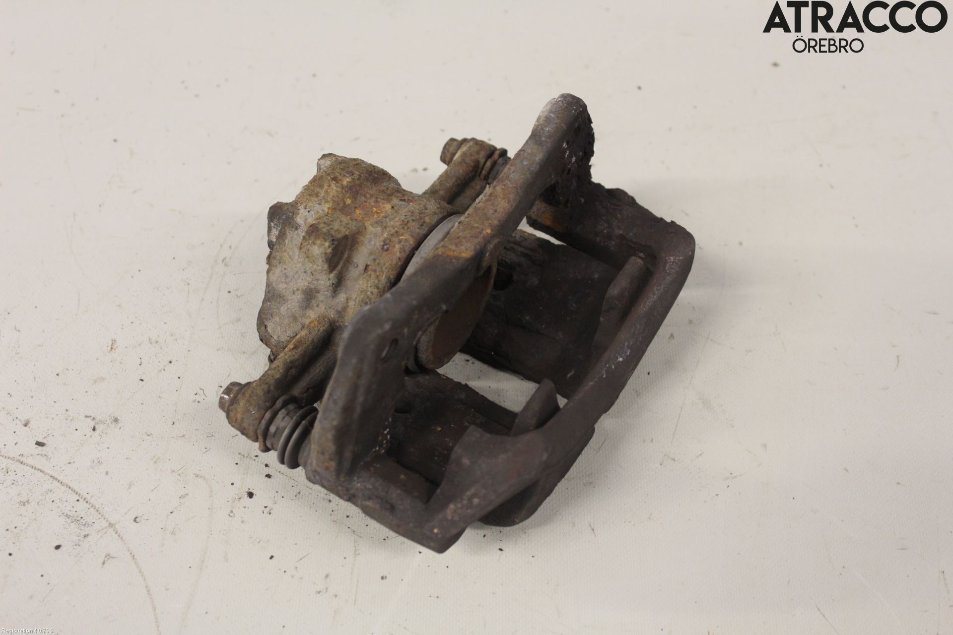 Mitsubishi COLT   04-08 Bromsok Fram Vänster