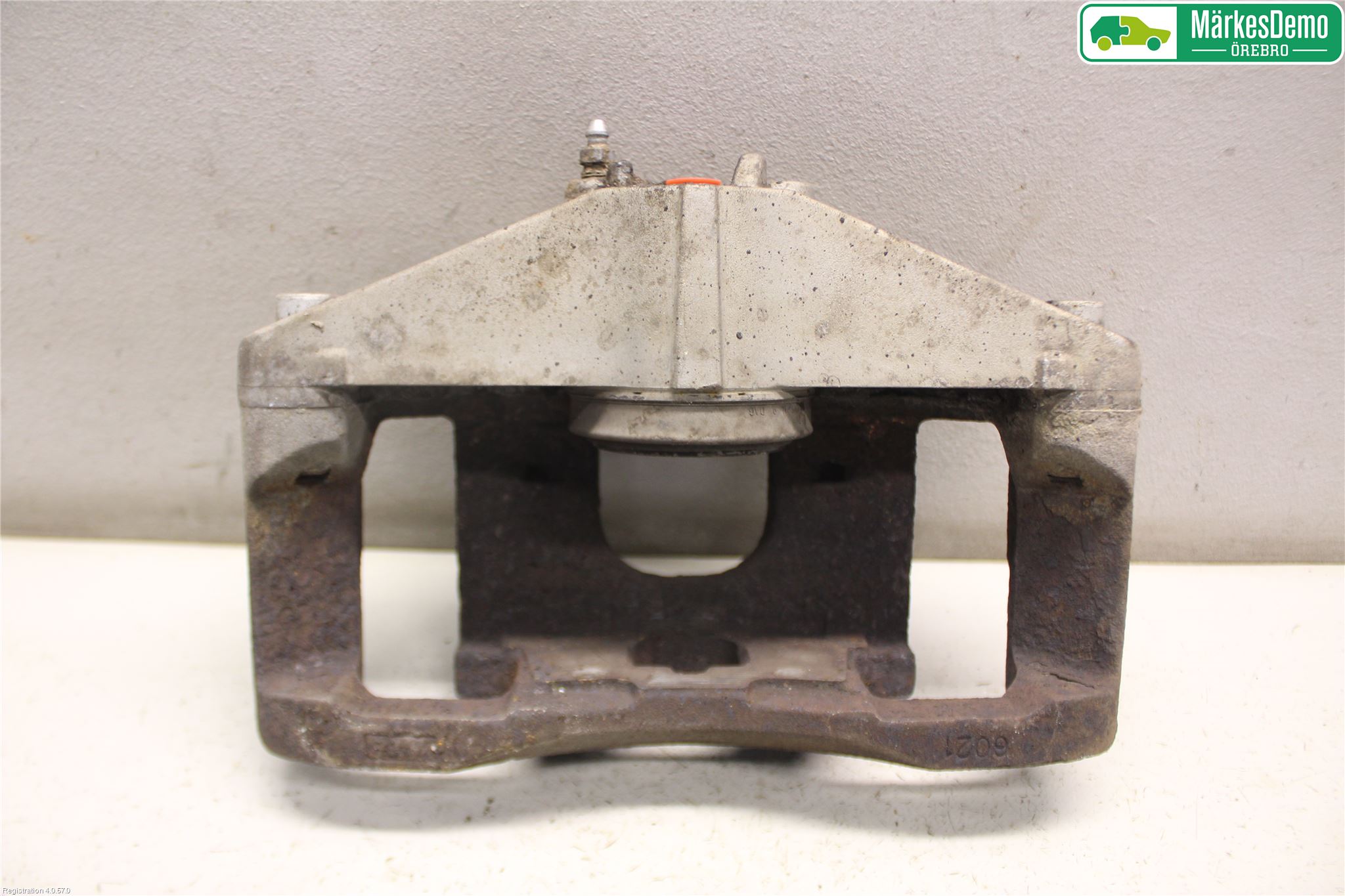 Saab 9-3 VER2/VER3 08-15 Bromsok Fram Vänster