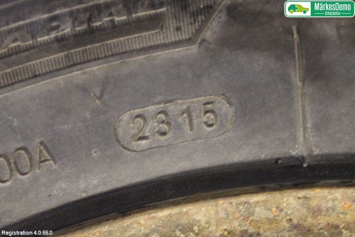 Peugeot PARTNER 16-18 Sommardäck Med Fälg