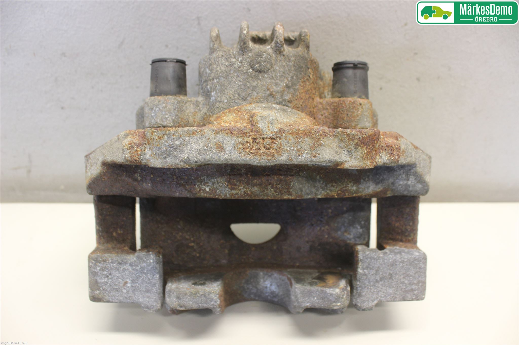 Peugeot PARTNER 08-15 Bromsok Fram Höger