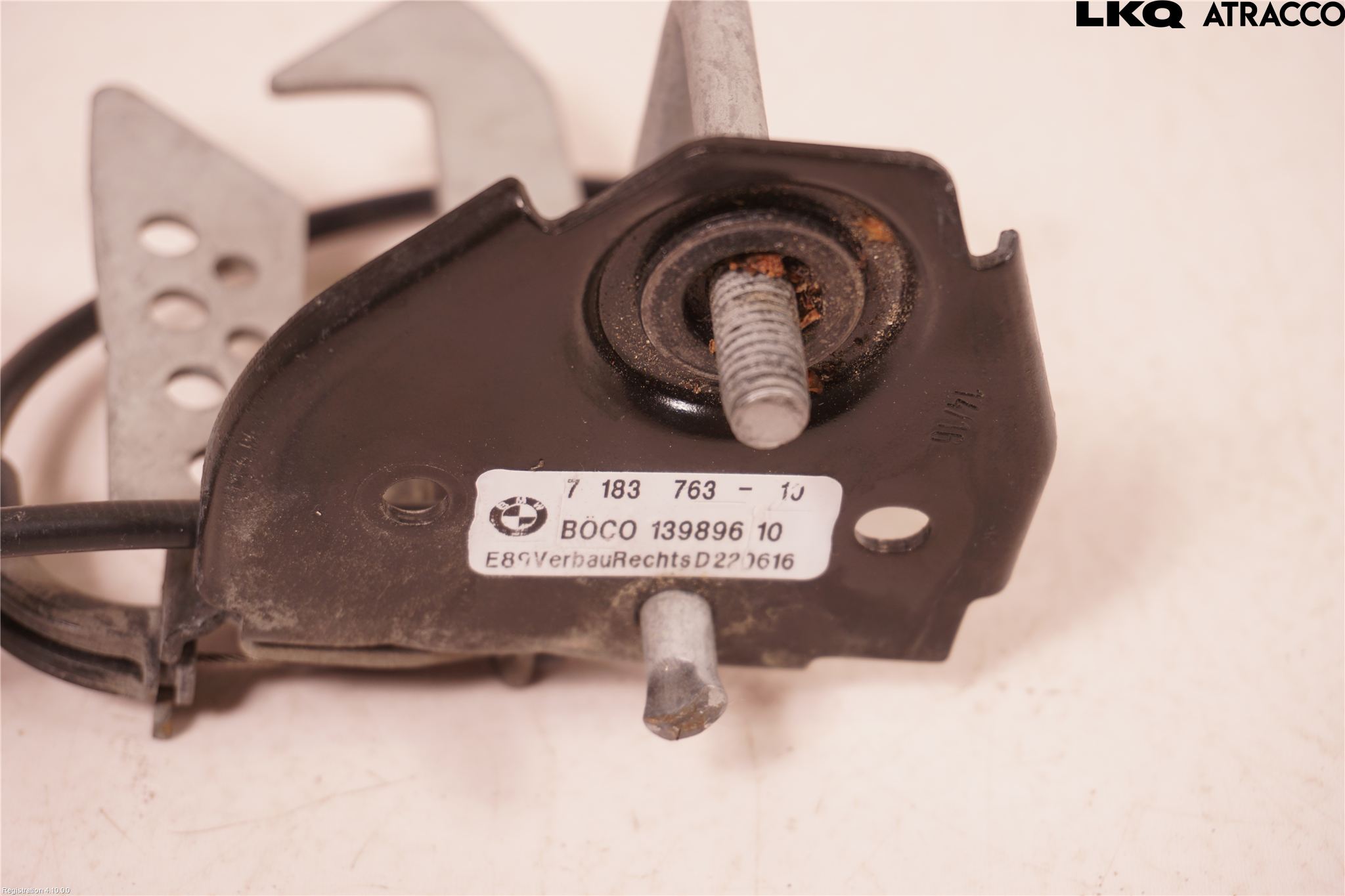 BMW 5 F10/F11/F18 09-17 Huv Spärr