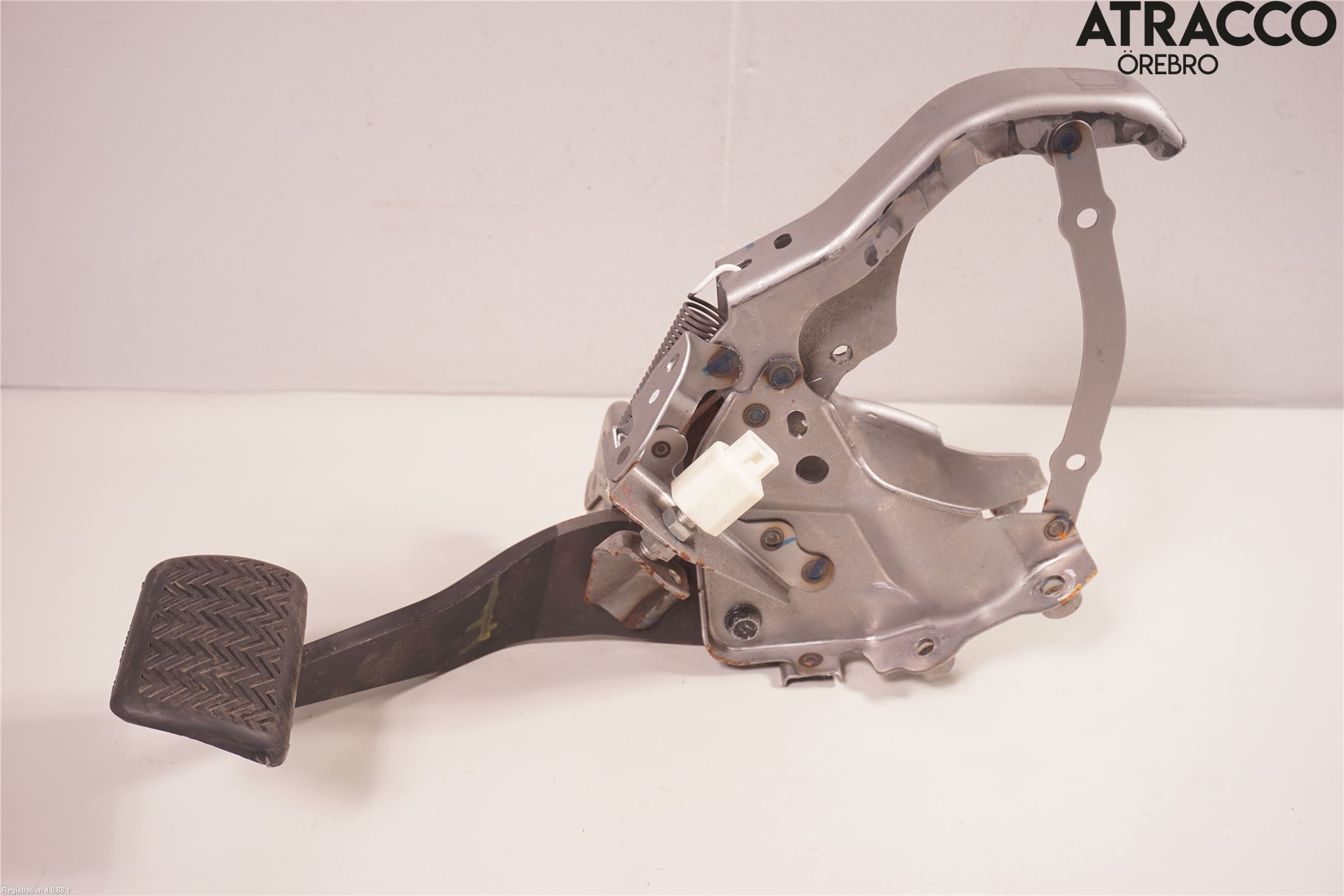 Lexus NX 300h 15-21 Bromspedal