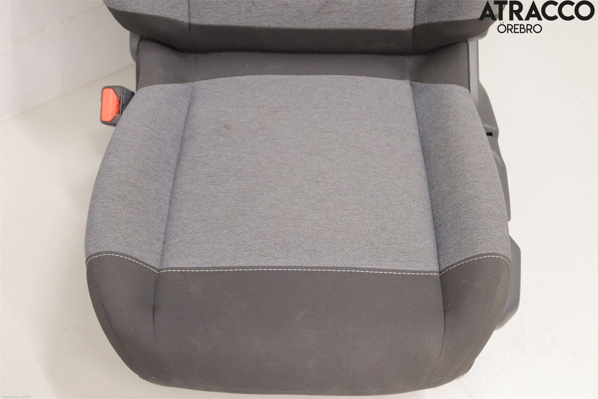 Citroen C4/E-C4 C4X/E-C4X III 21- Inredning Stol Fram Vä