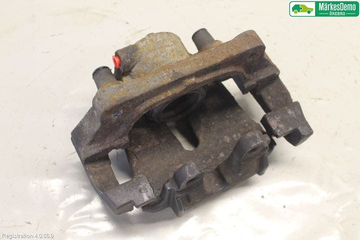 BMW X5 E70 07-13 Bromsok Fram Höger