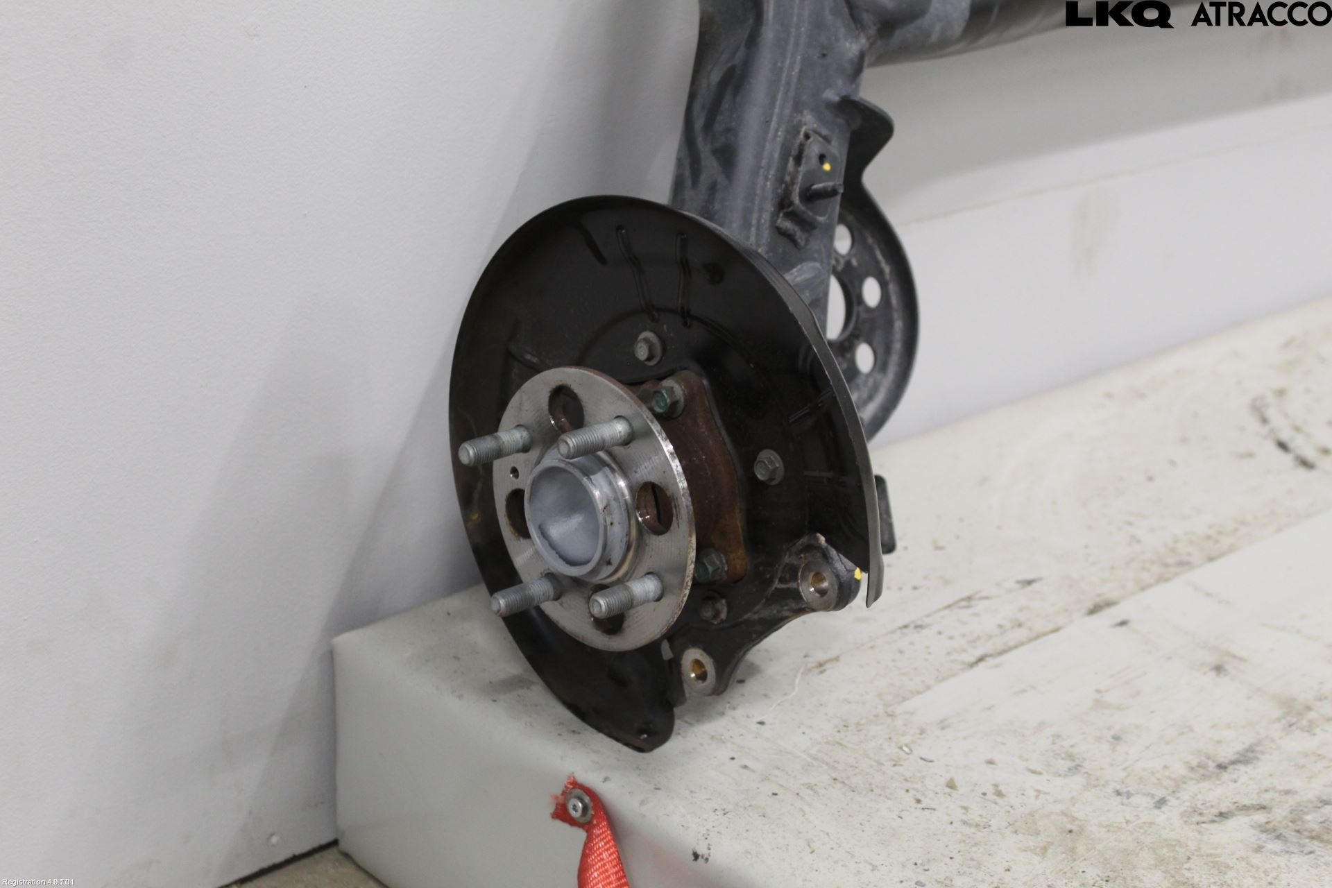 Kia STONIC 18->> Bakaxelbalk