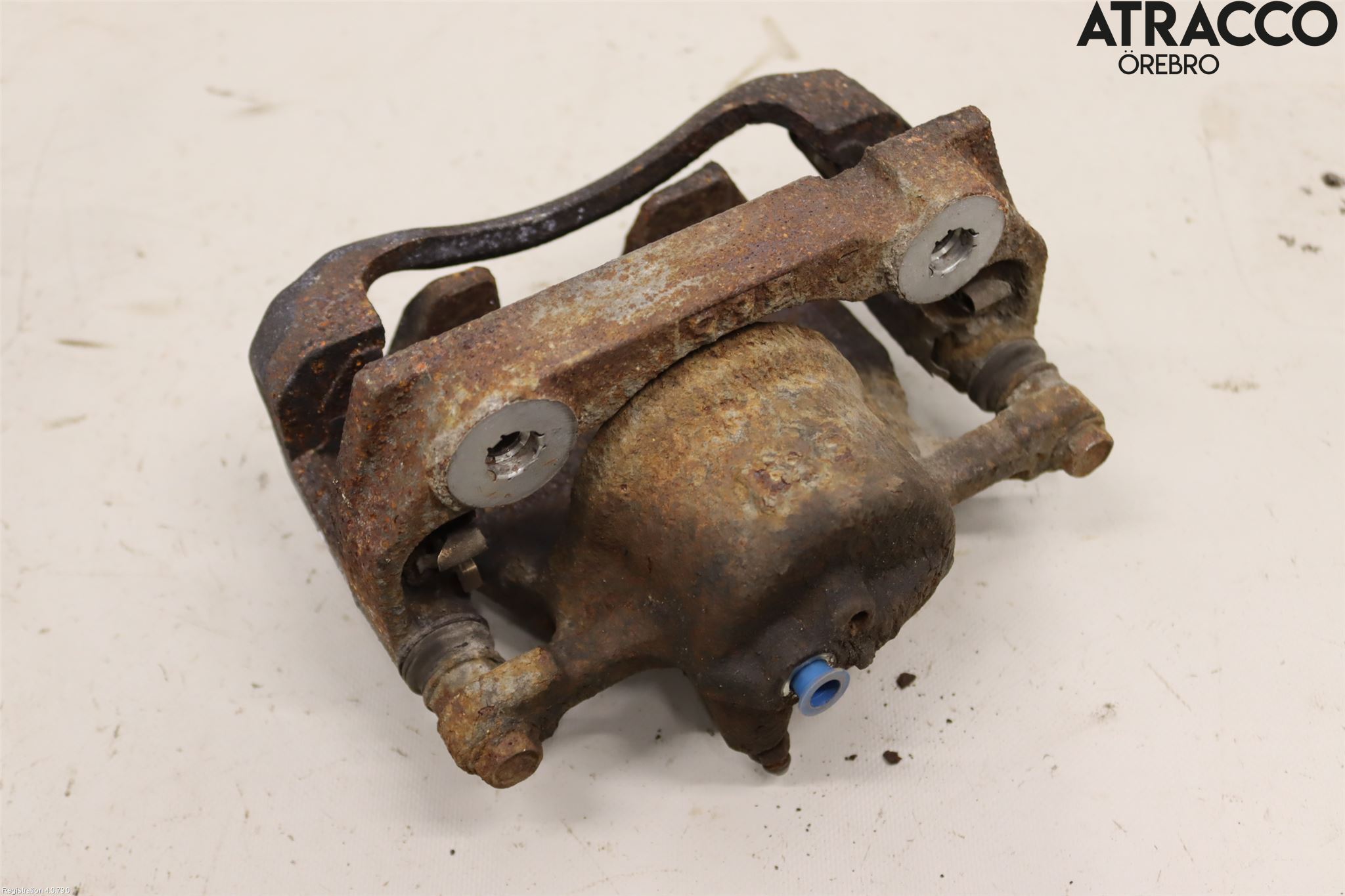 Lexus IS 250/350 14-20 Bromsok Fram Vänster