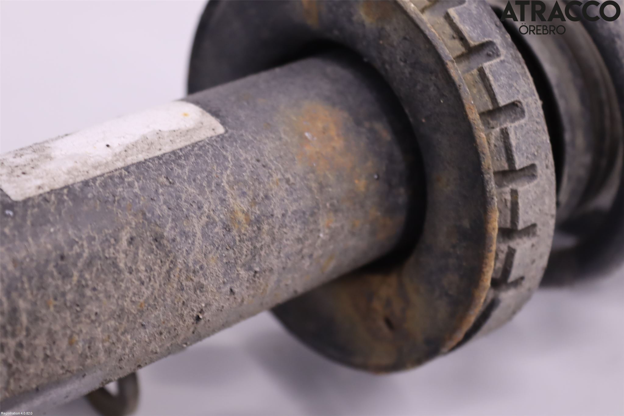 BMW 5 F10/F11/F18 09-17 Fjäderben Fram Höger