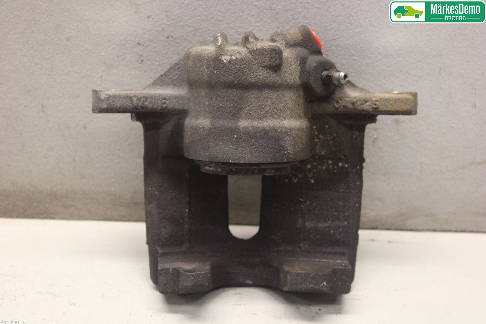 Peugeot 208 12-15 Bromsok Fram Höger