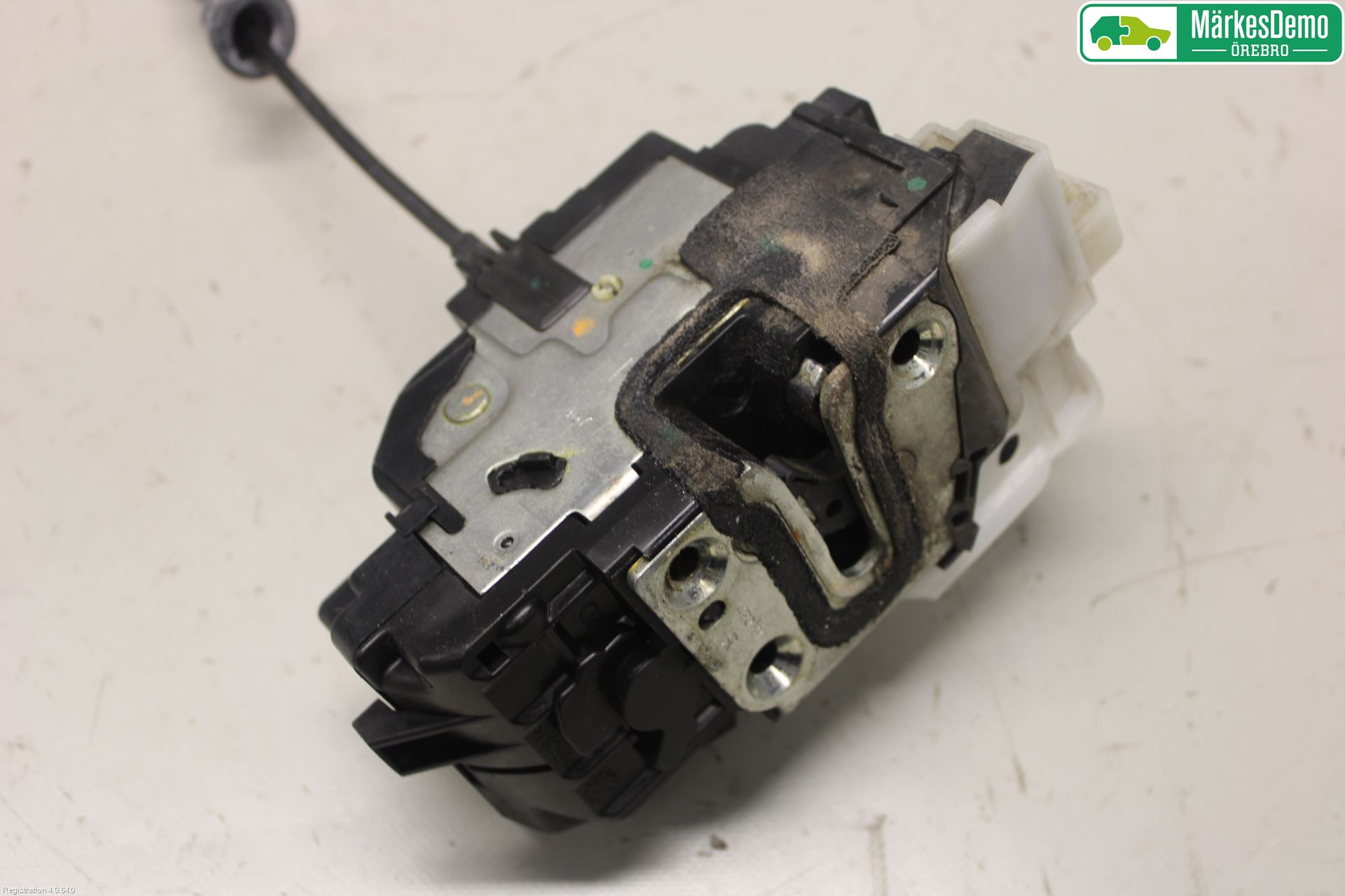 Kia CEED 06-12 Låskista-Dörrlås