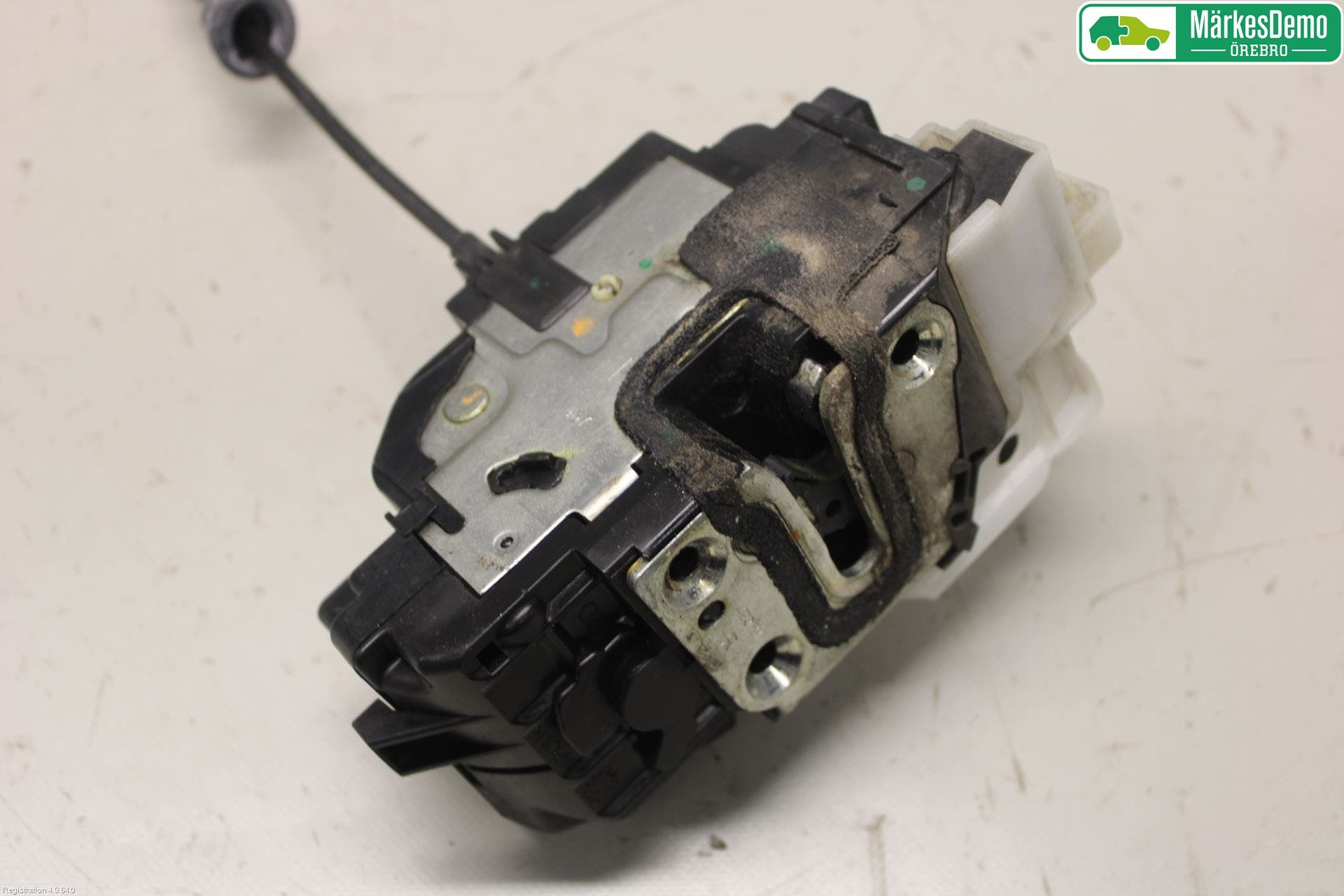 Kia CEED 06-12 Låskista-Dörrlås