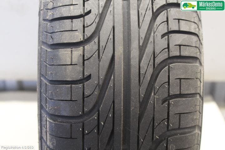 Nissan PRIMERA   97-99 Sommardäck Med Fälg