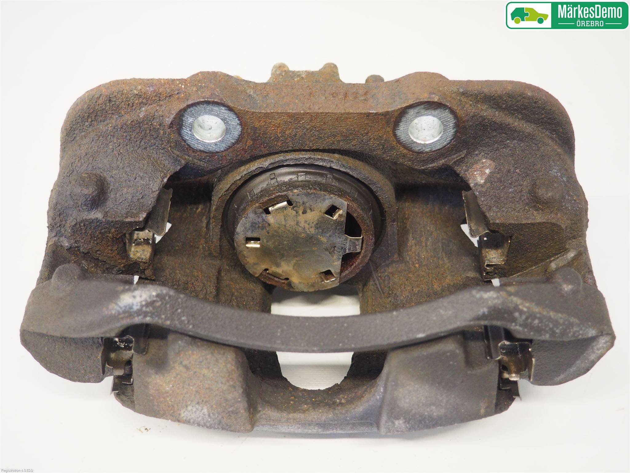 Peugeot 3008 09-16 Bromsok Fram Höger