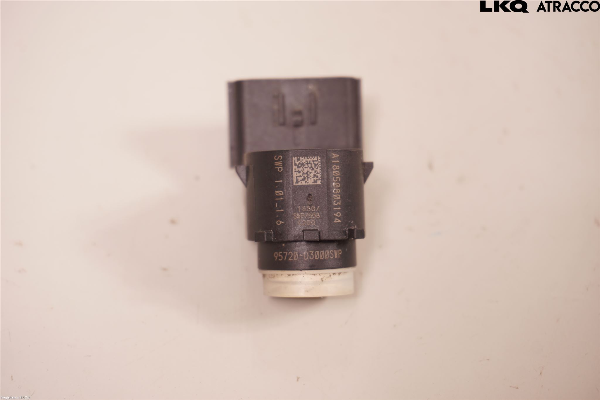 Kia OPTIMA 16-20 Parkeringshjälp Frontsensor