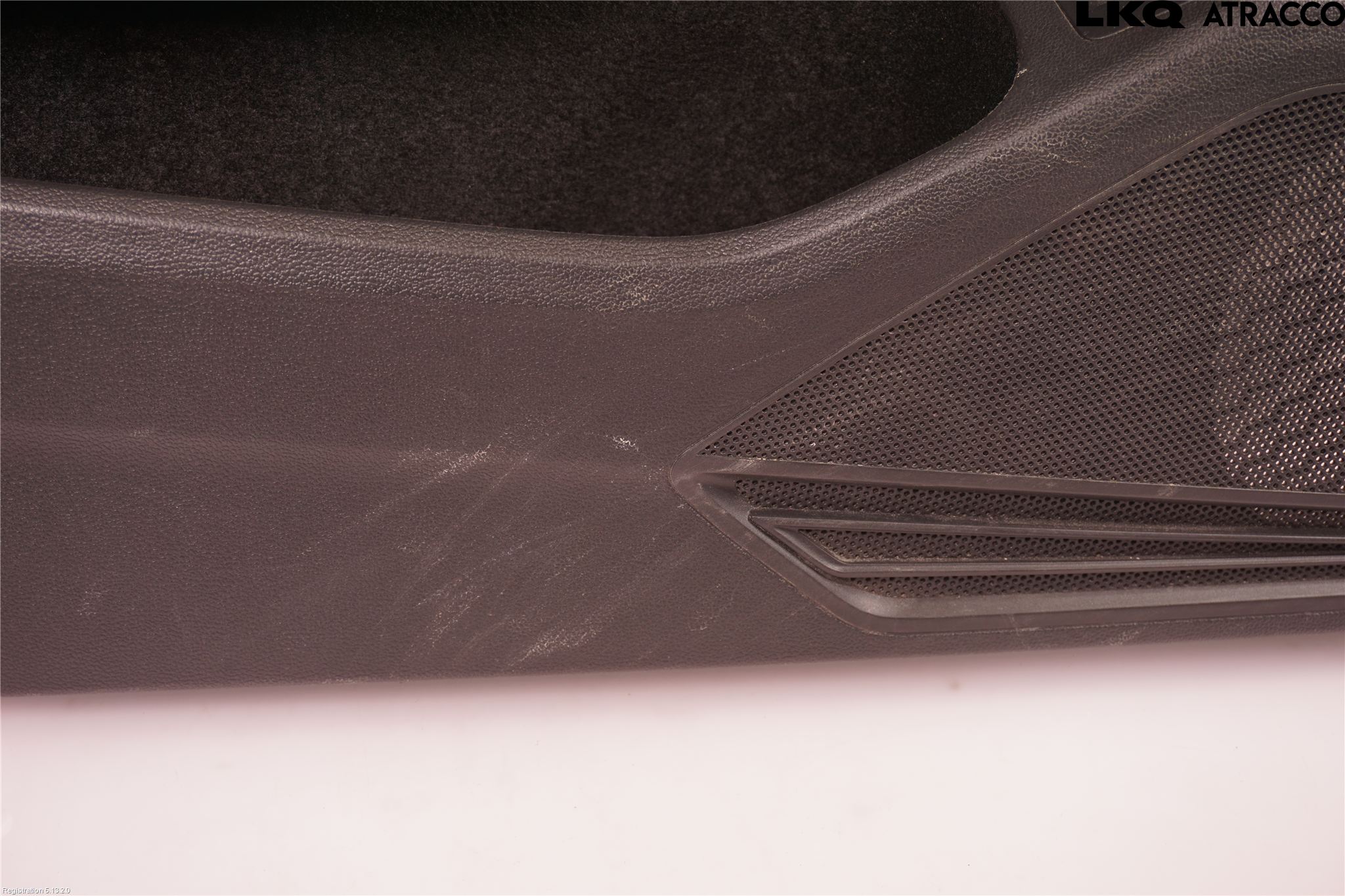 Volkswagen VW PASSAT 20-24 Dörrklädsel Vä