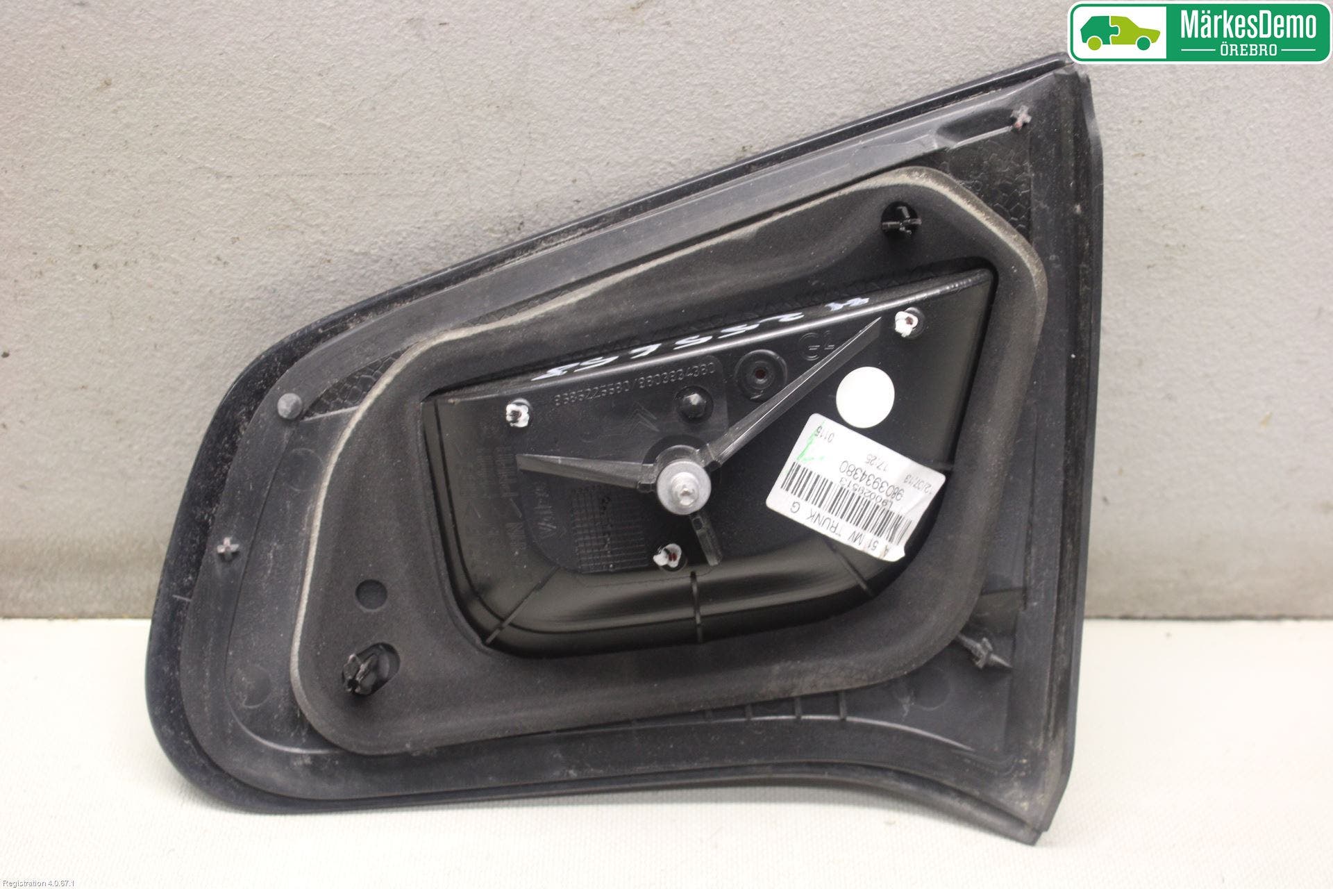 Citroen C3 10-17 Bakljus Lucka Vä