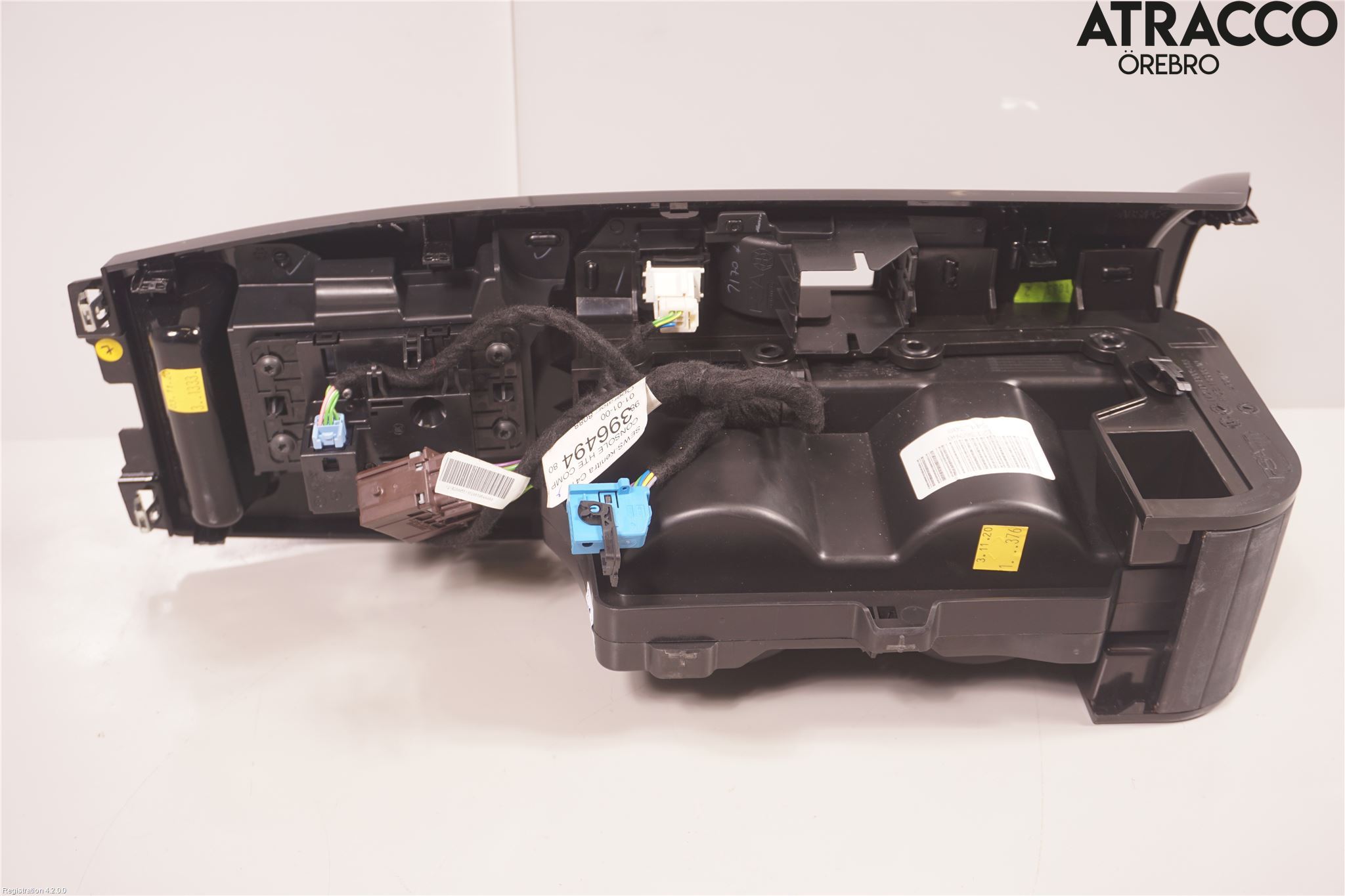 Citroen C4/E-C4 C4X/E-C4X III 21- Instrumentkonsoll Golv