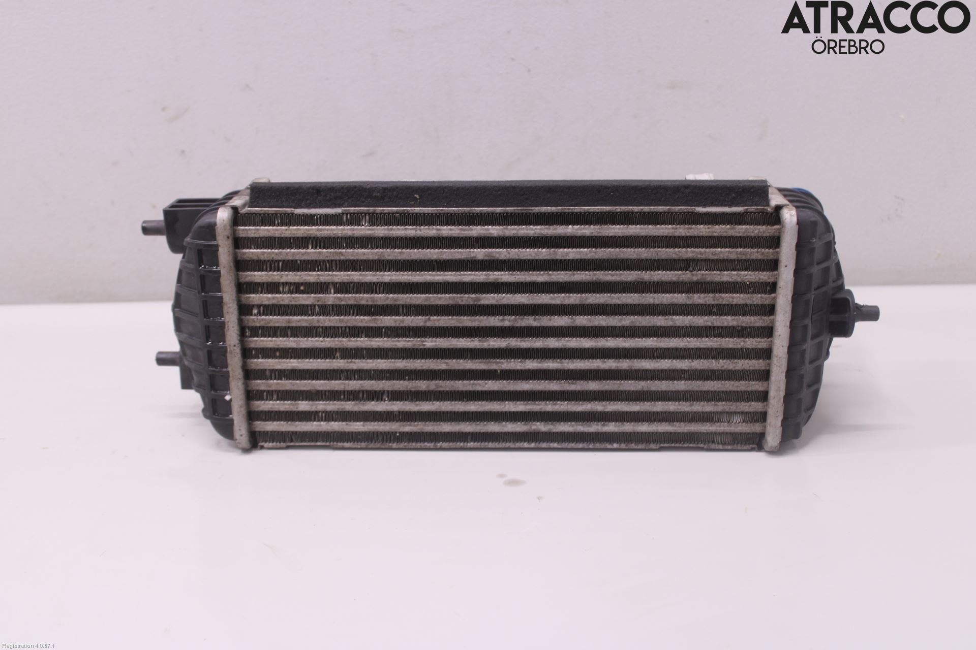 Kia CARENS III 13-19 Laddluft-Intercooler Kyl
