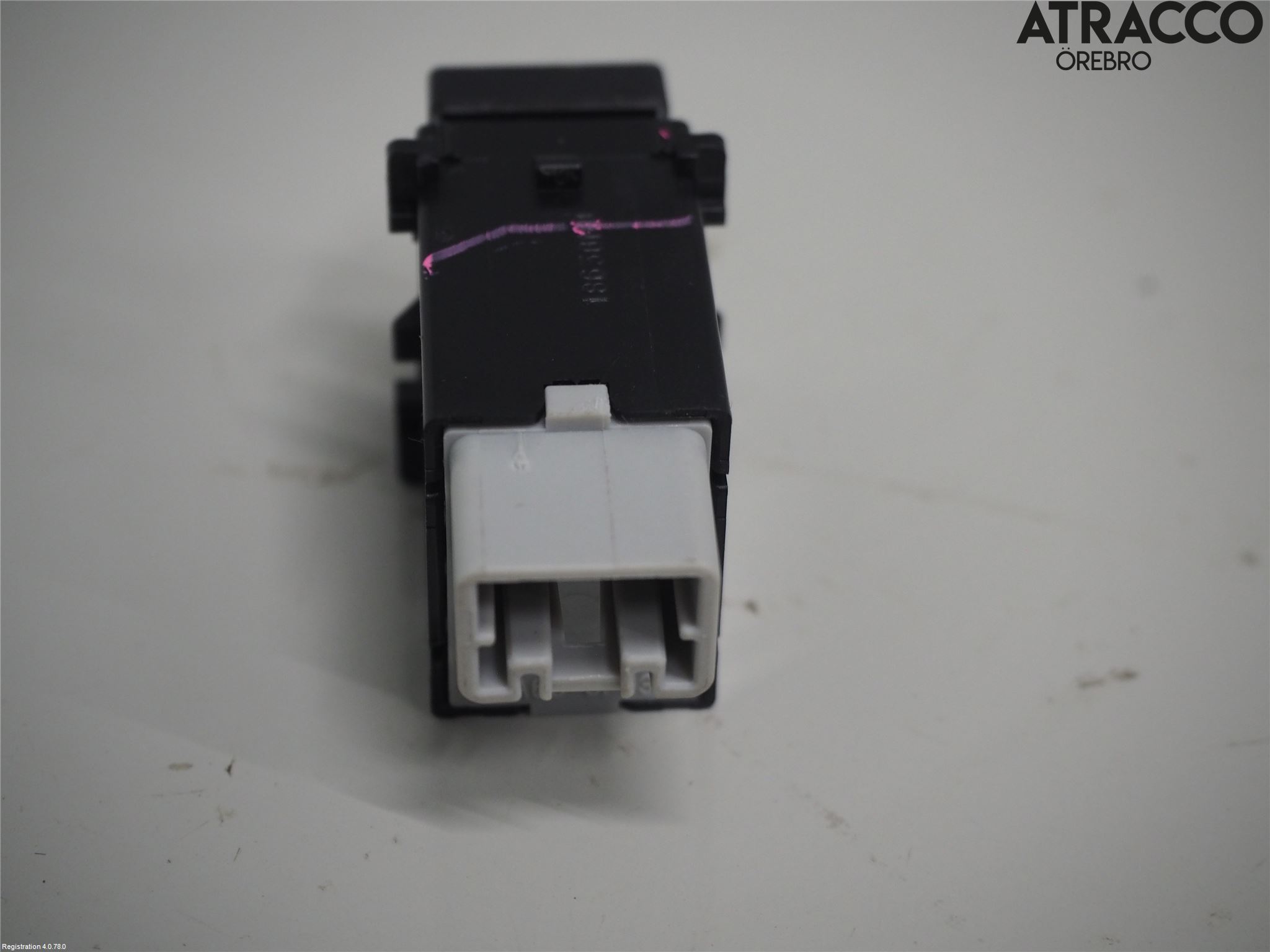 Subaru OUTBACK 15-20 Strömställare Övrigt